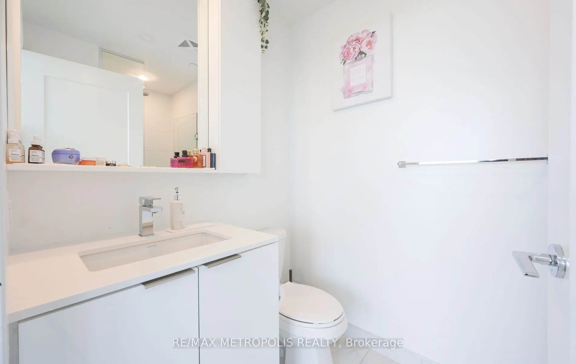 70 ANNIE CRAIG Drive, #2808