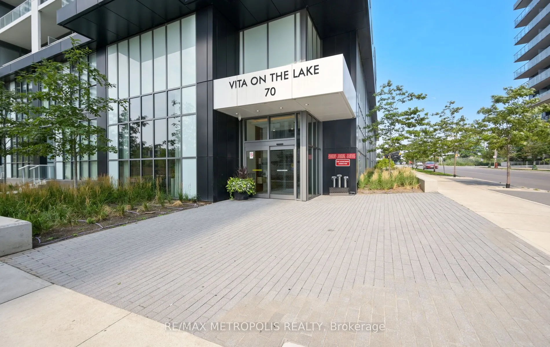 70 ANNIE CRAIG Drive, #2808