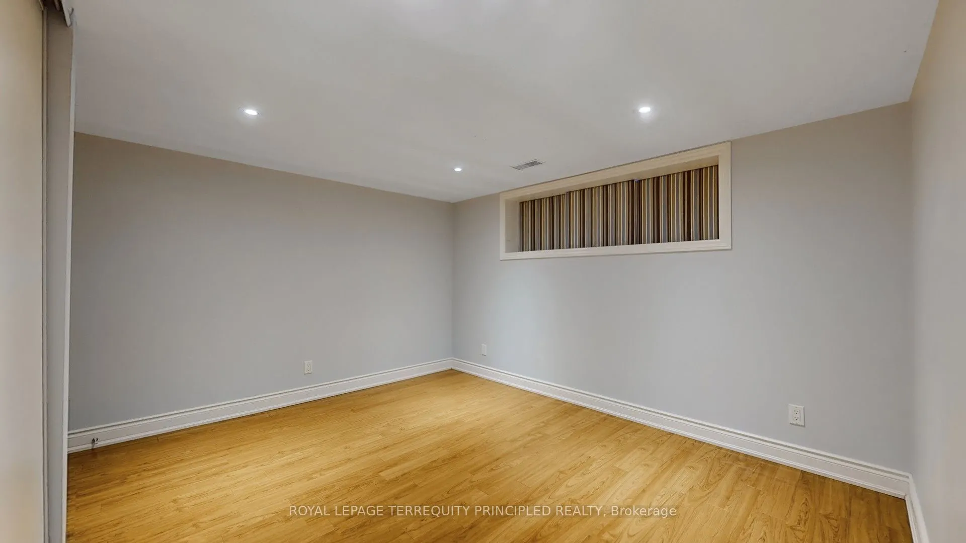 14 Hedges Boulevard, #Lower