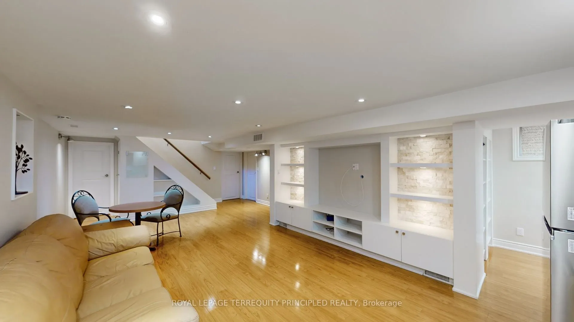 14 Hedges Boulevard, #Lower