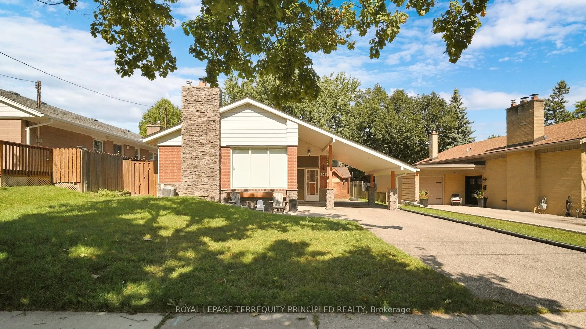 14 Hedges Boulevard, #Lower