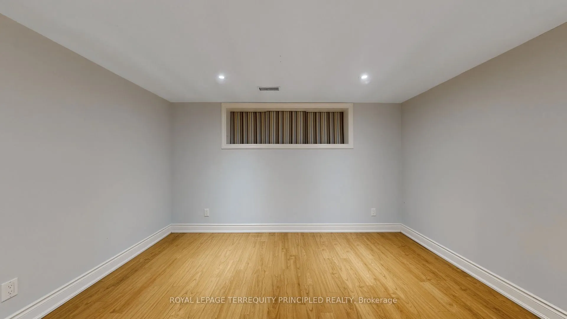 14 Hedges Boulevard, #Lower