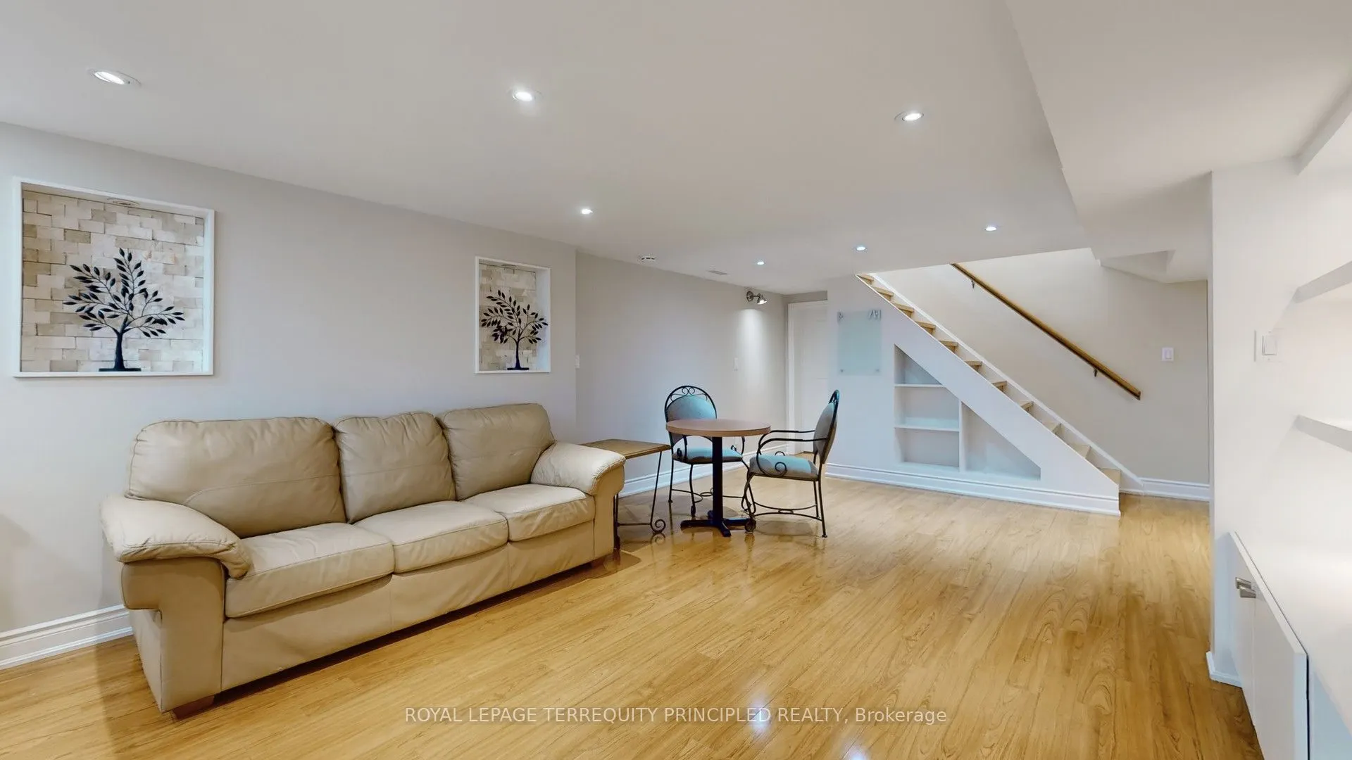 14 Hedges Boulevard, #Lower
