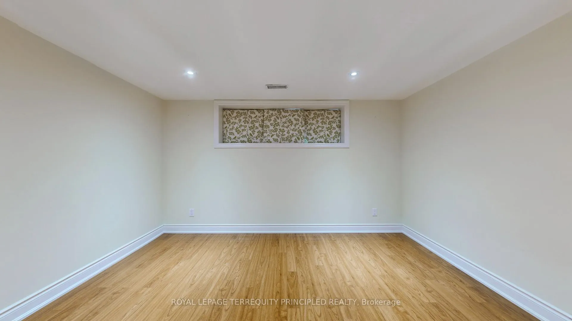 14 Hedges Boulevard, #Lower