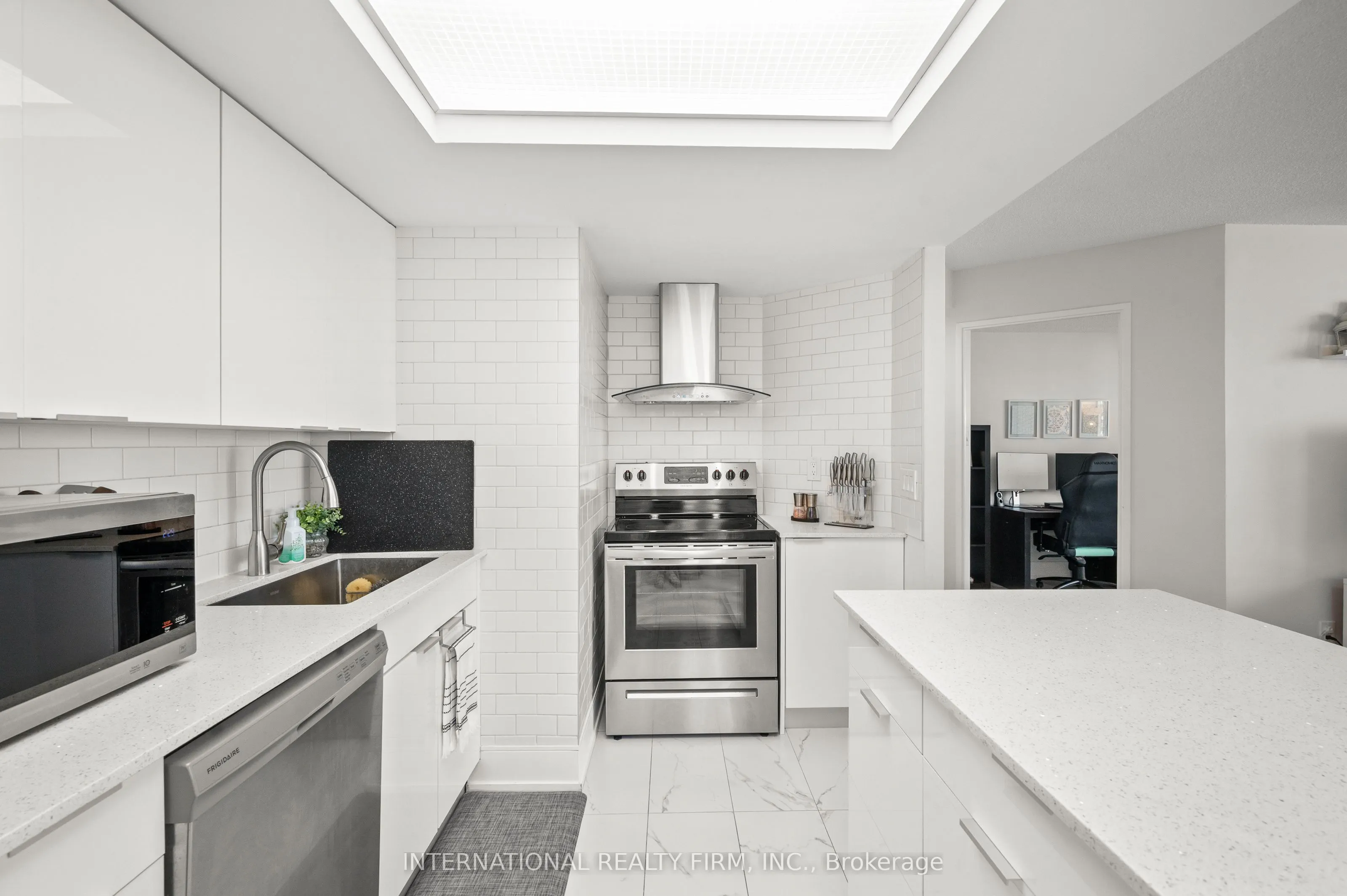 4460 Tucana Court, #1612