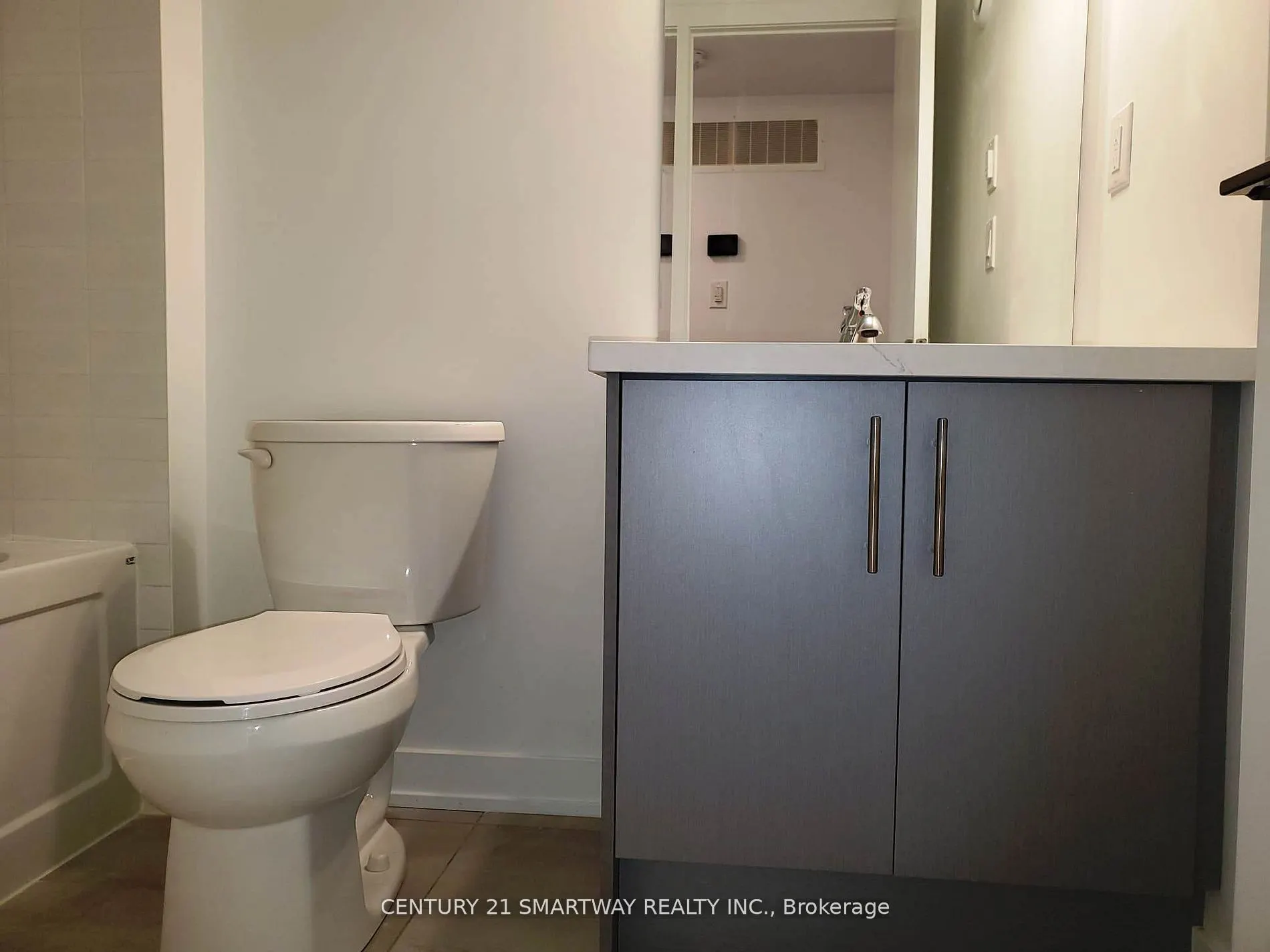 185 Veterans Drive, #12