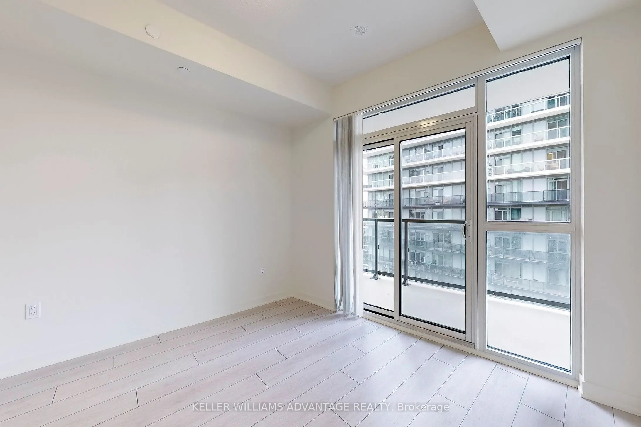 38 Annie Craig Drive, #2206