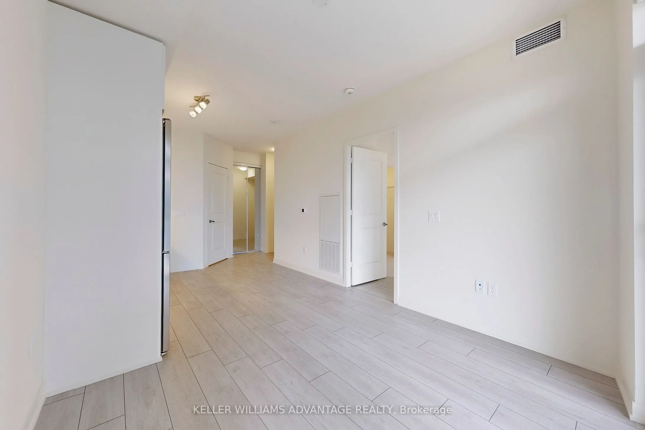 38 Annie Craig Drive, #2206
