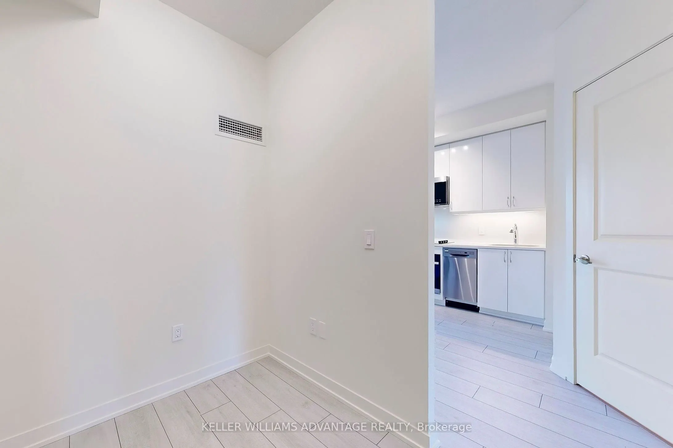 38 Annie Craig Drive, #2206
