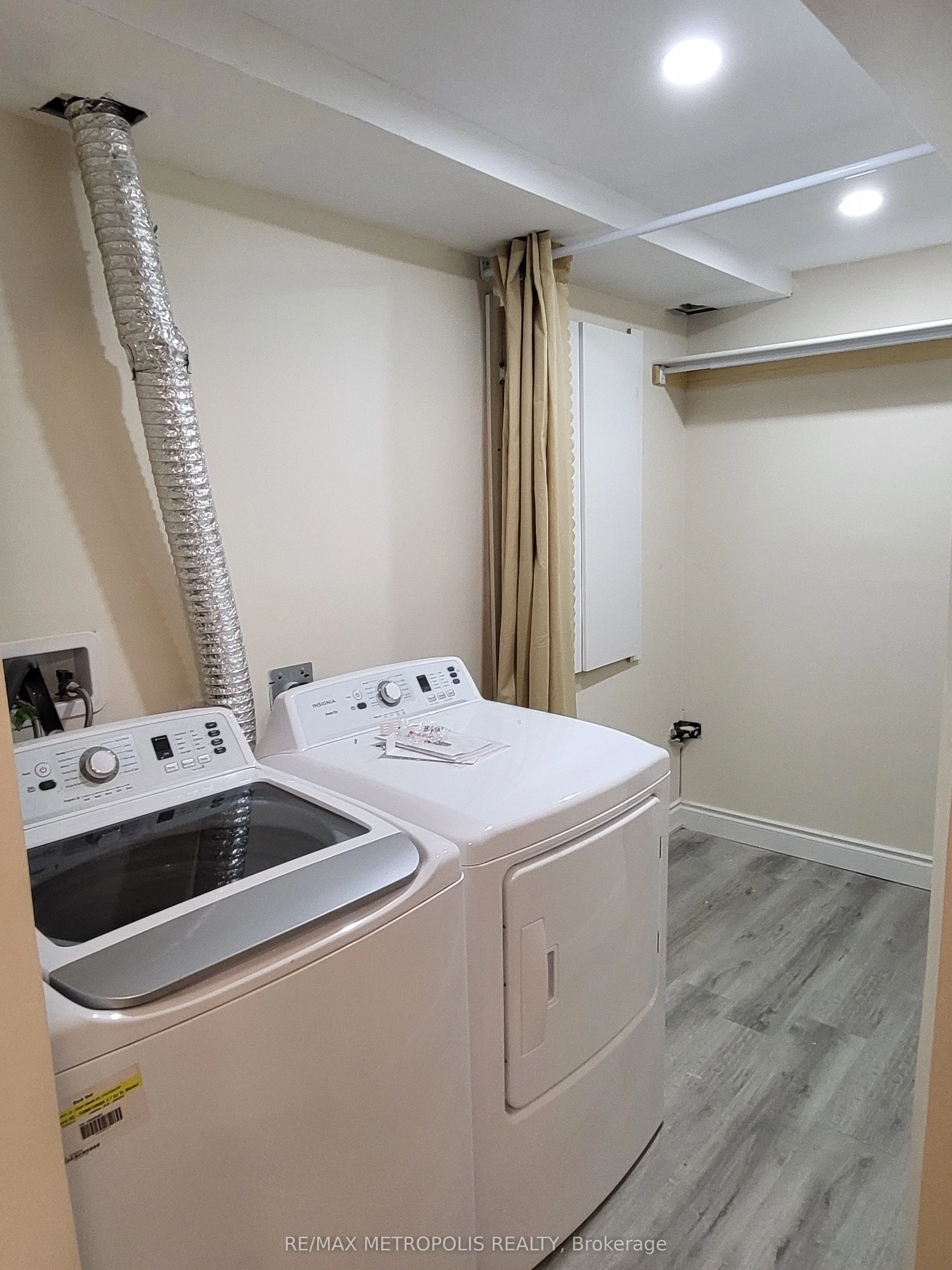 3682 Indigo Crescent, #Basement
