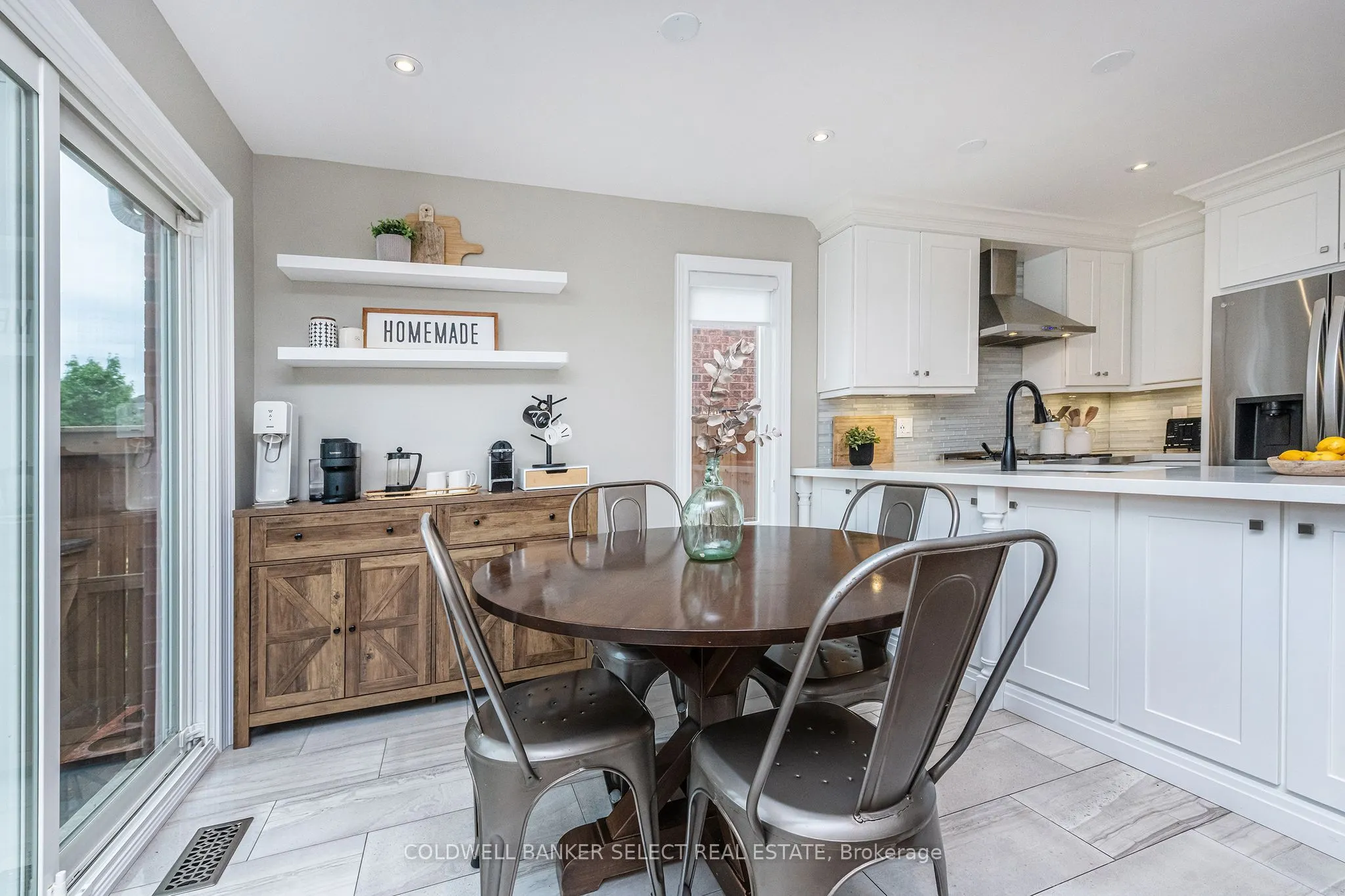 2 Boltonview Crescent