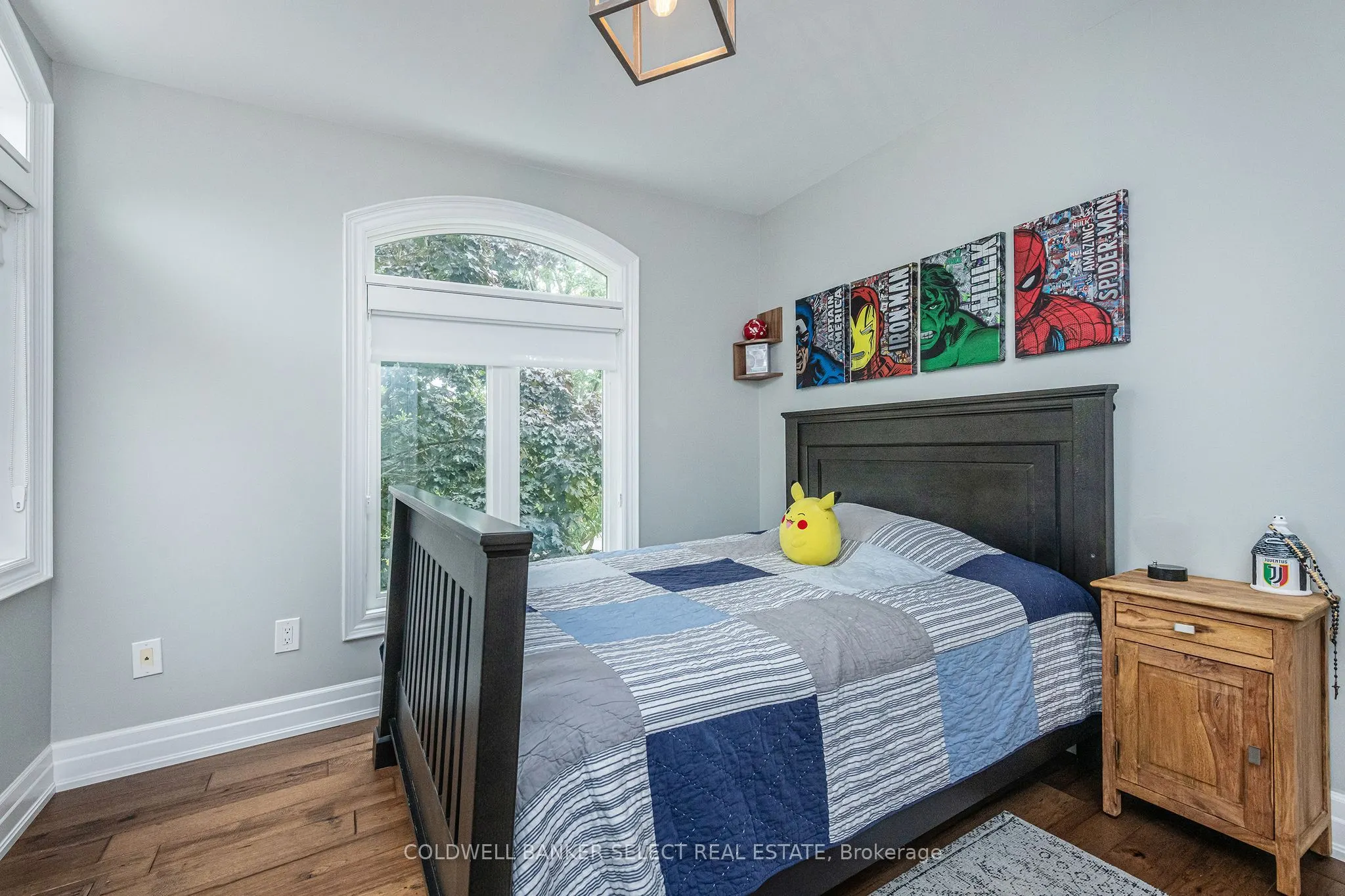 2 Boltonview Crescent