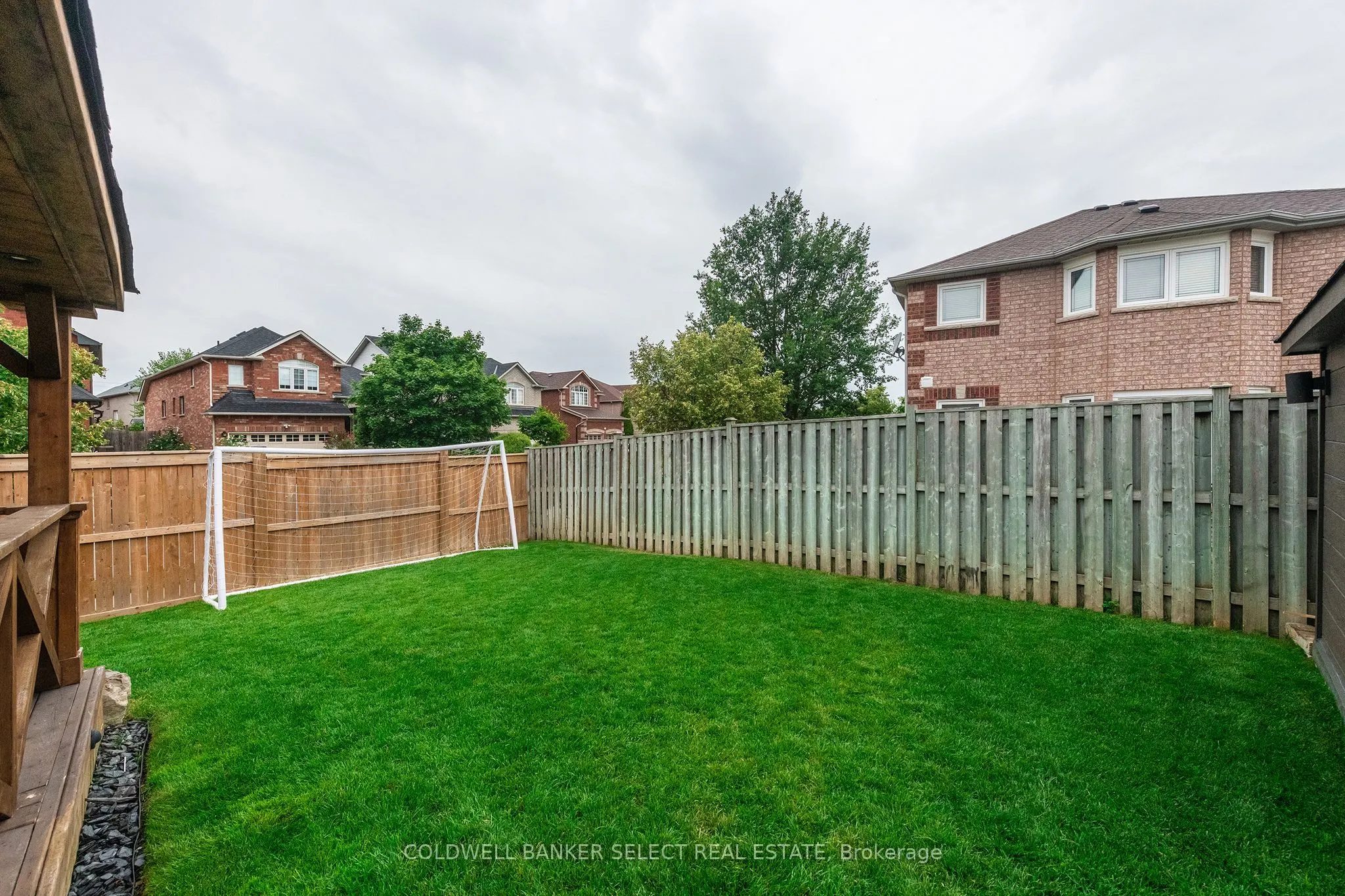 2 Boltonview Crescent