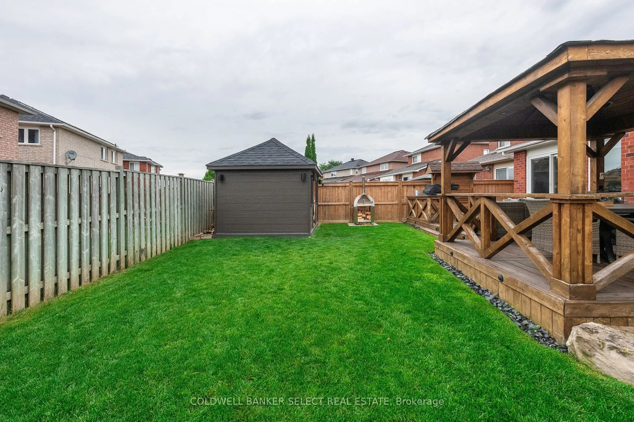 2 Boltonview Crescent