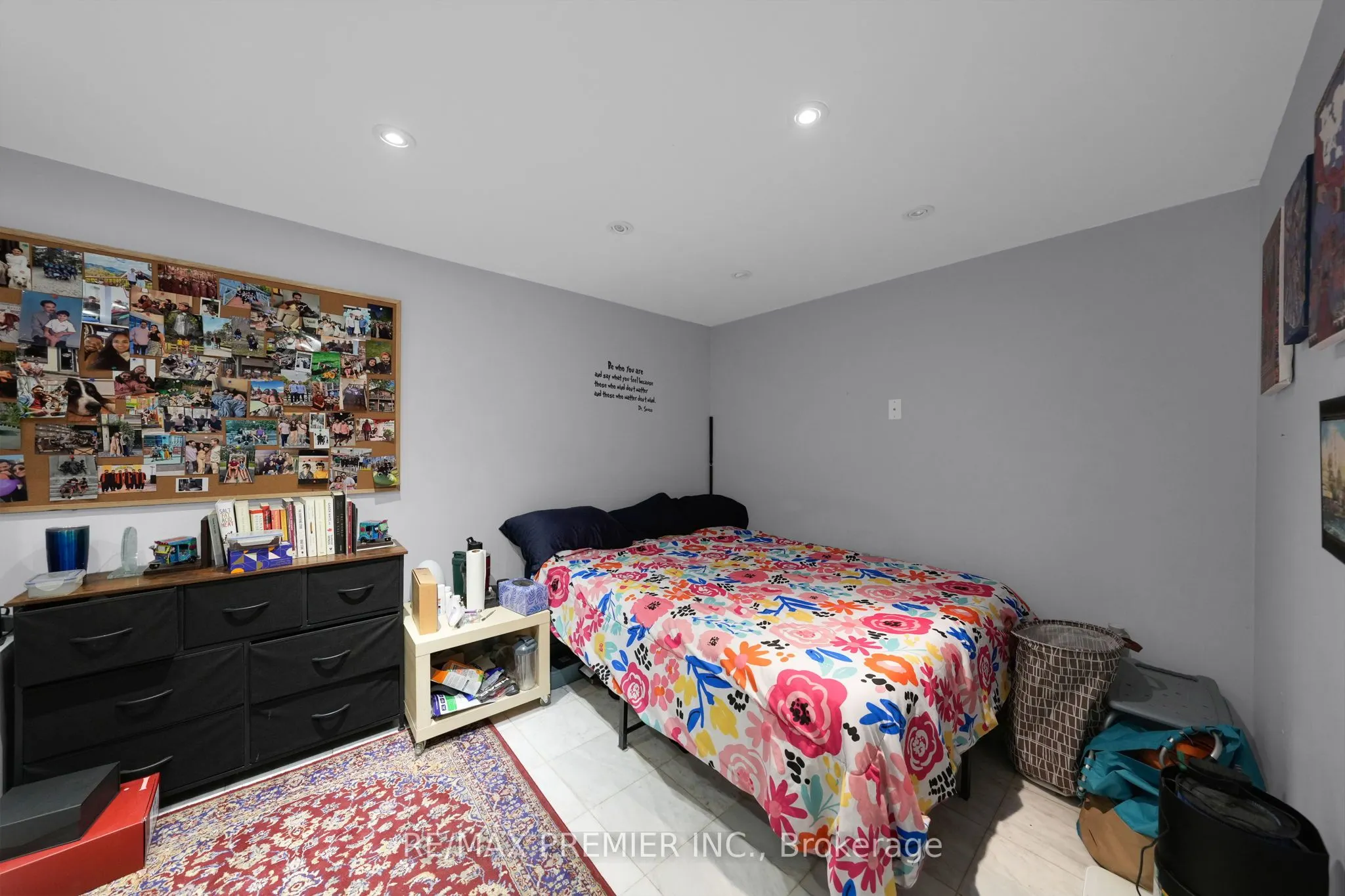 6145 Snowy Owl Crescent