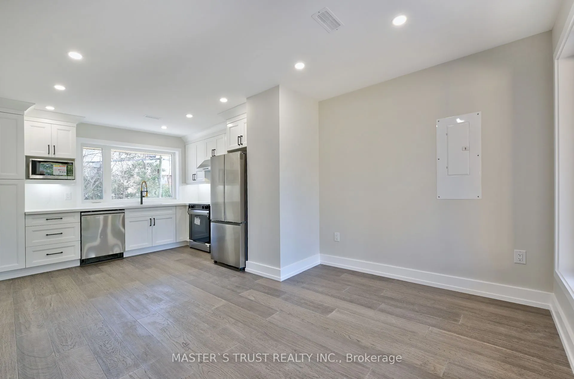 28 Florence Drive, #Unit 1