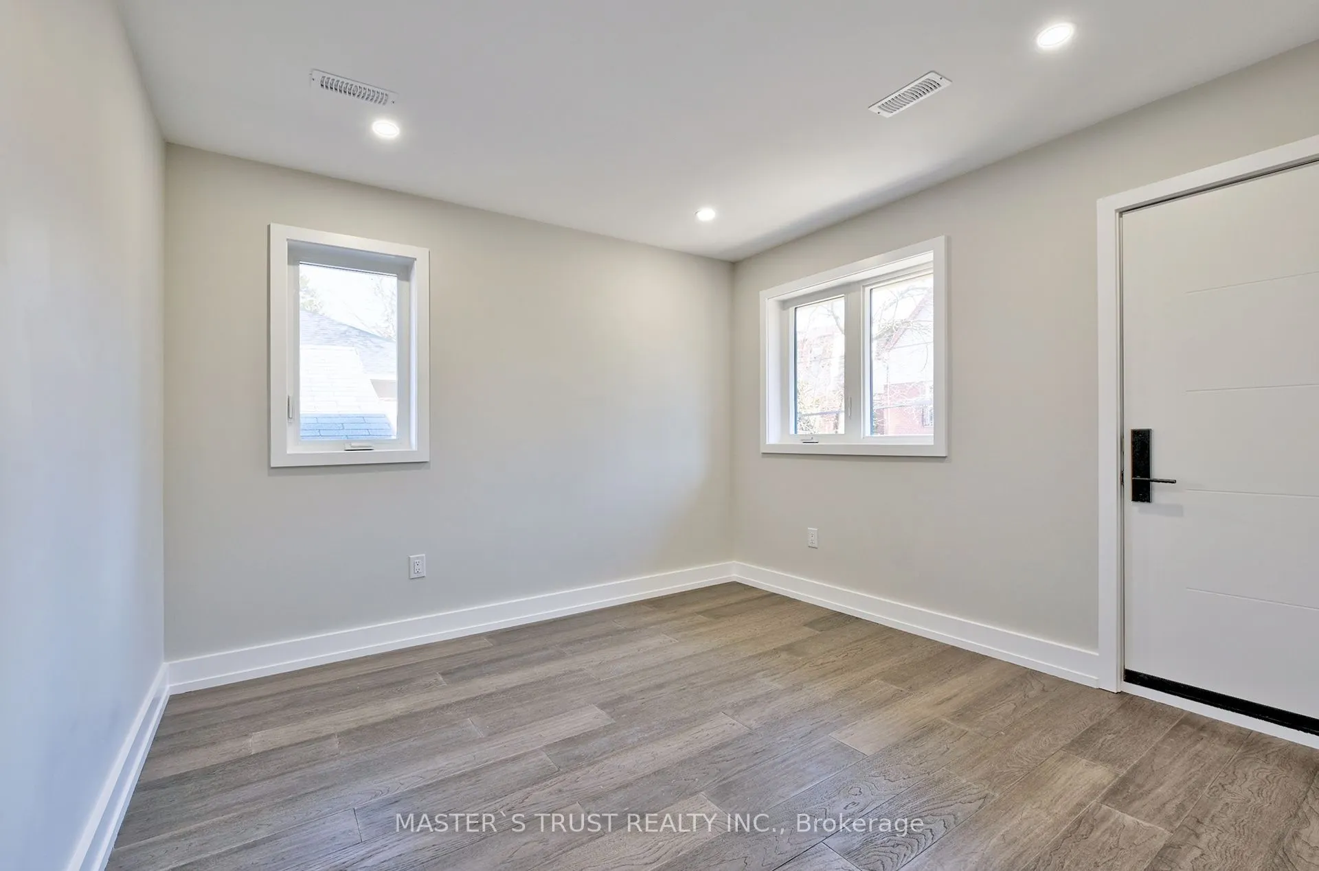 28 Florence Drive, #Unit 1