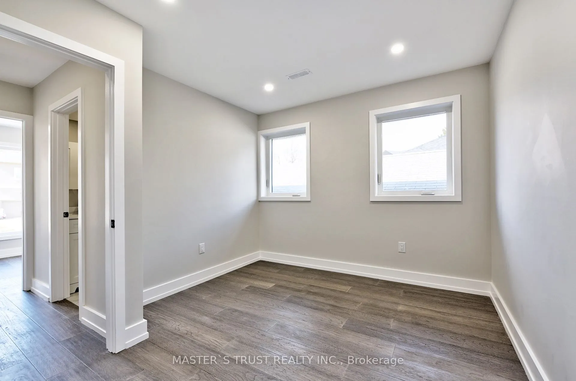 28 Florence Drive, #Unit 1