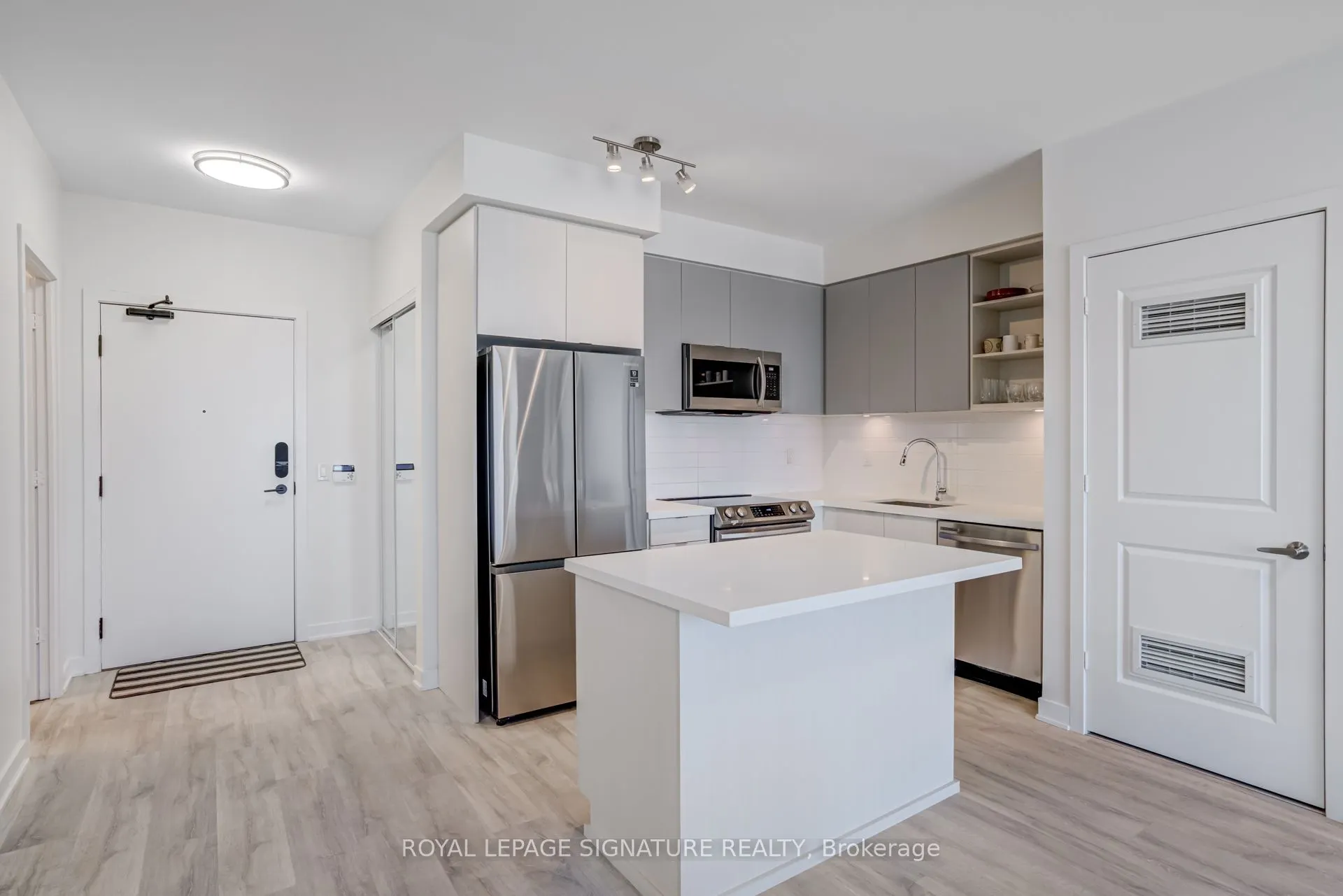 4655 Metcalfe Avenue, #1901B