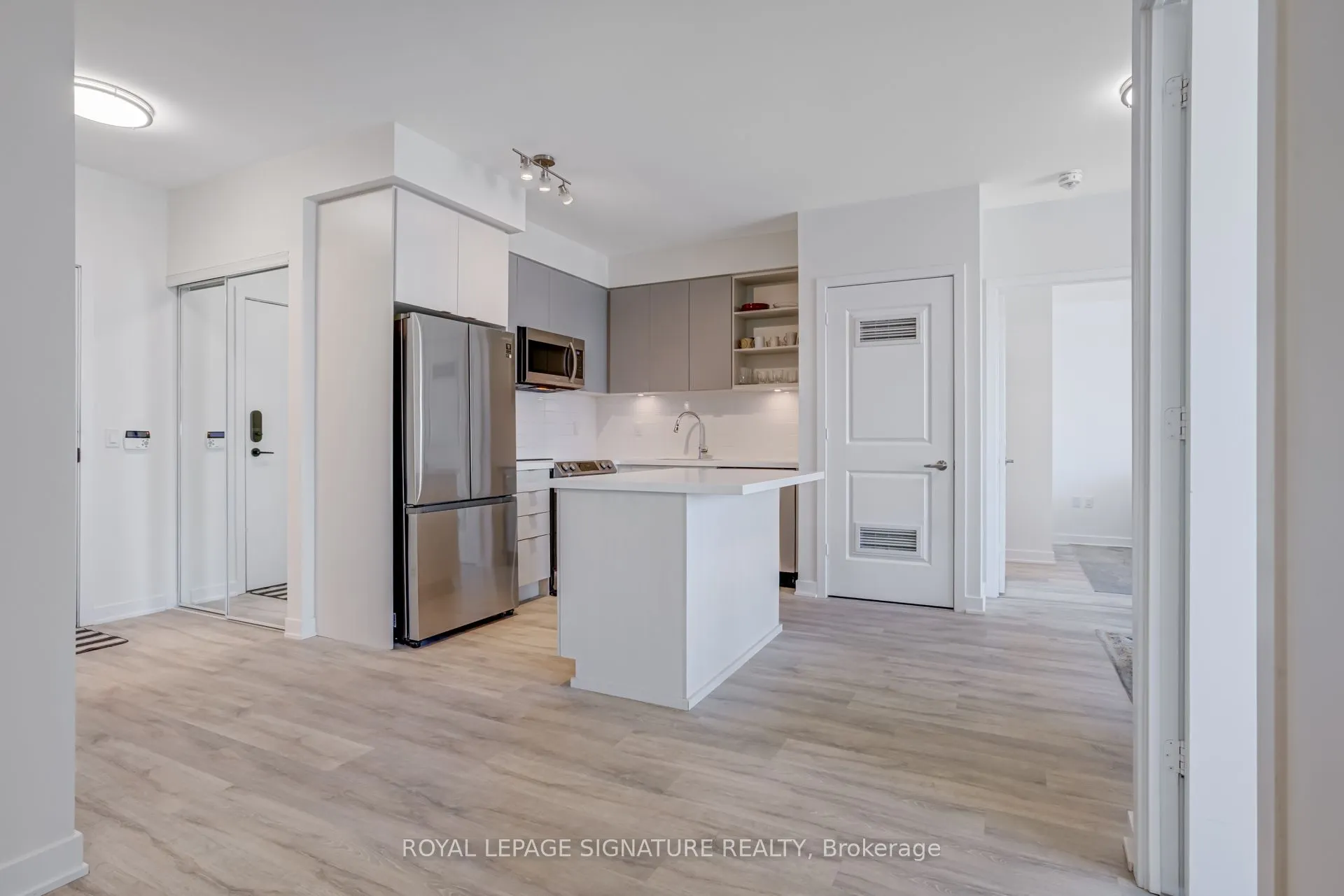 4655 Metcalfe Avenue, #1901B