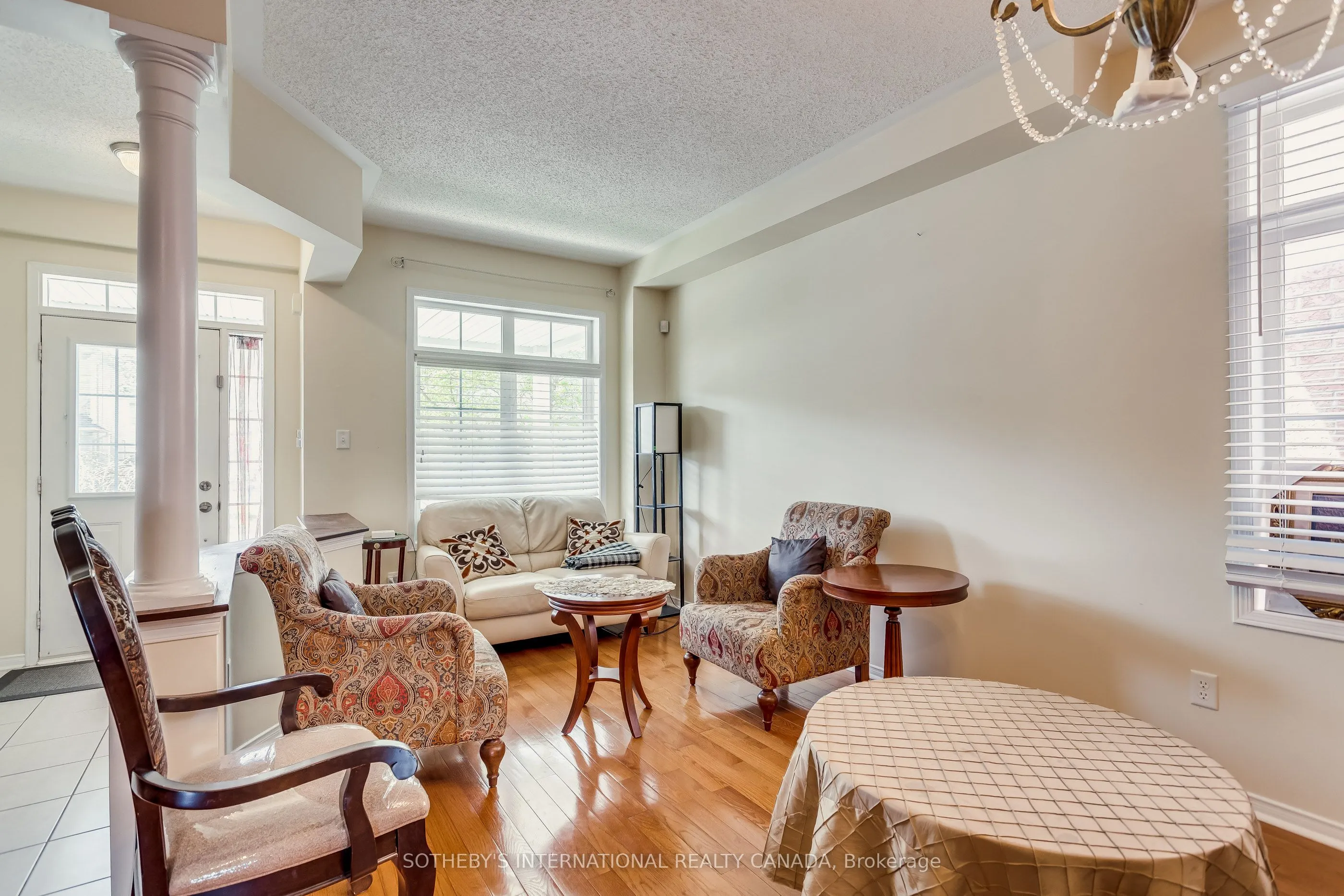 3459 Jorie Crescent