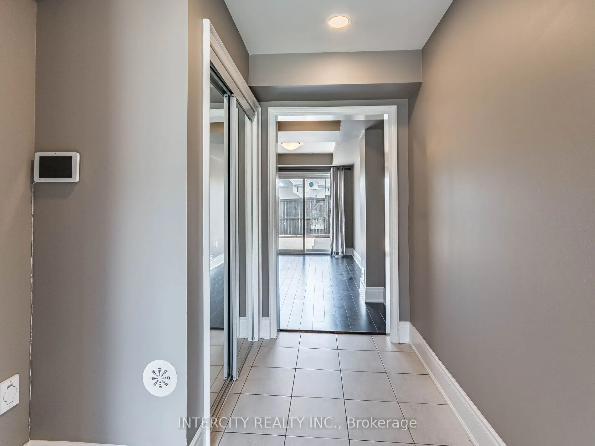 21 Vanhorne Close