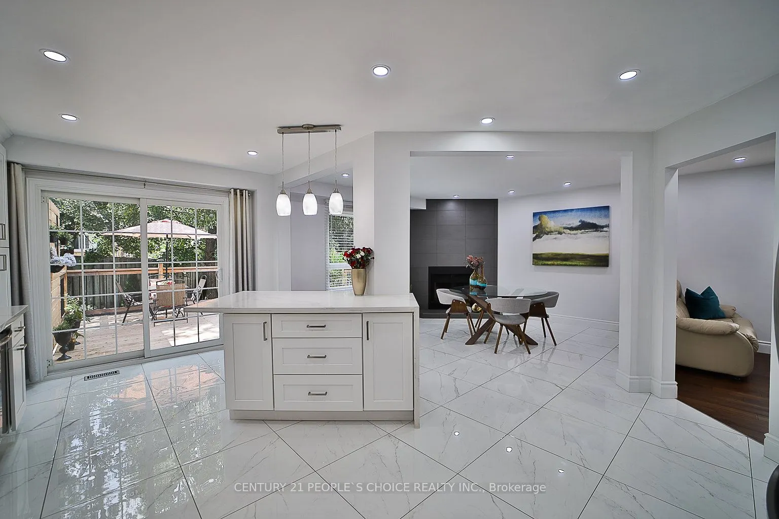 3596 Nutcracker Drive