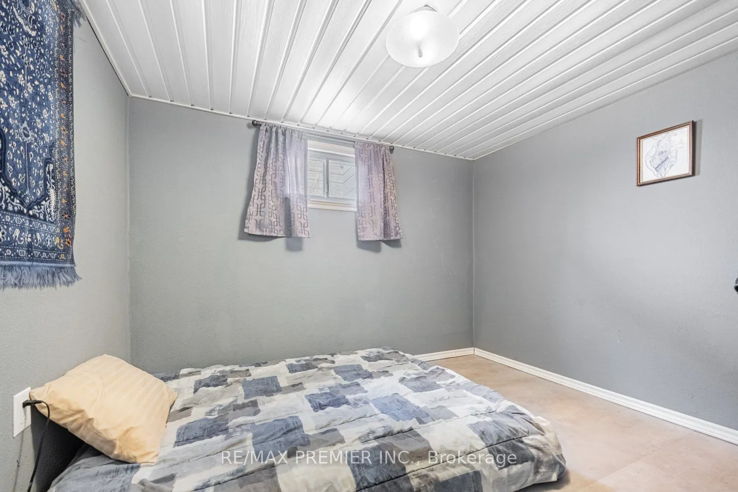 32 Genthorn Avenue