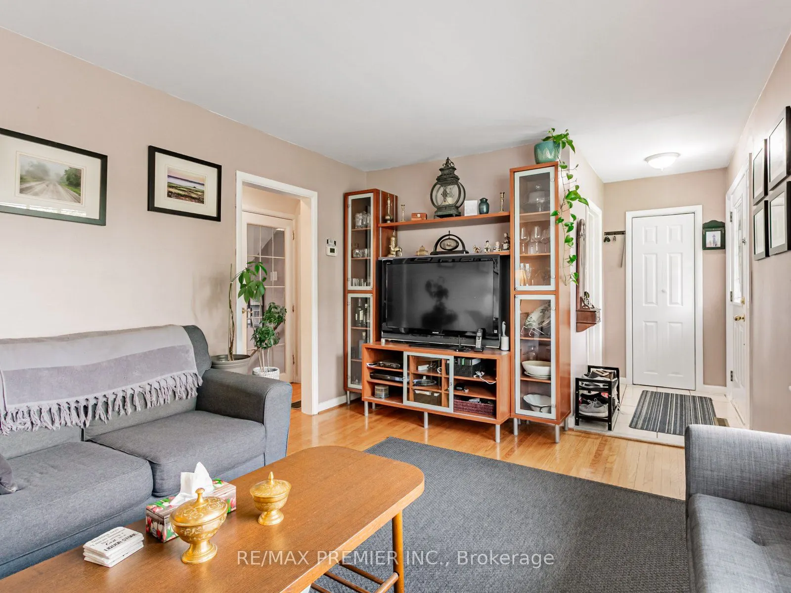 32 Genthorn Avenue