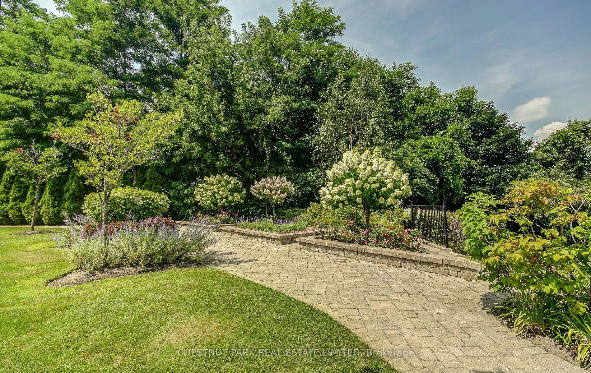 1400 Dixie Road, #609