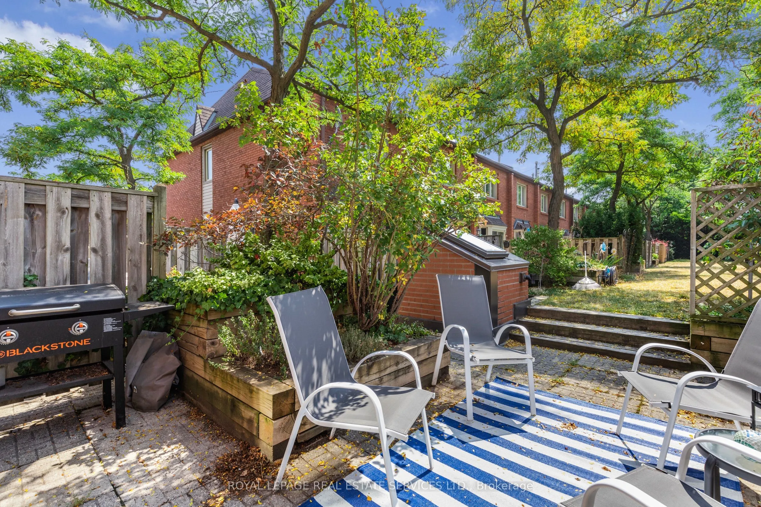 895 Maple Avenue, #217