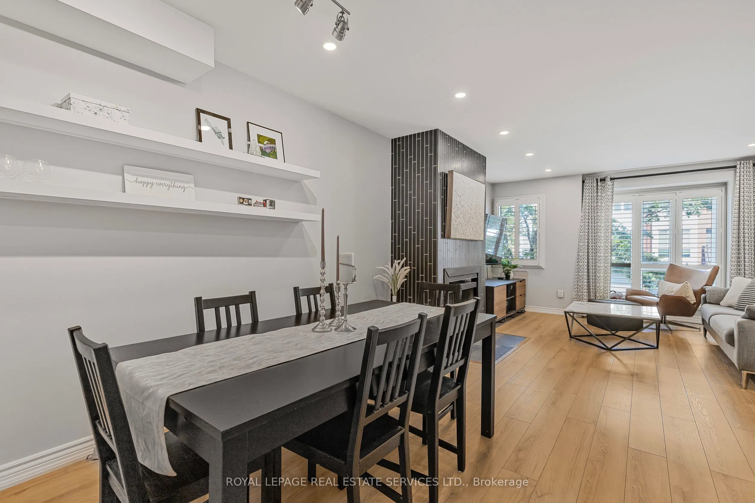 895 Maple Avenue, #217