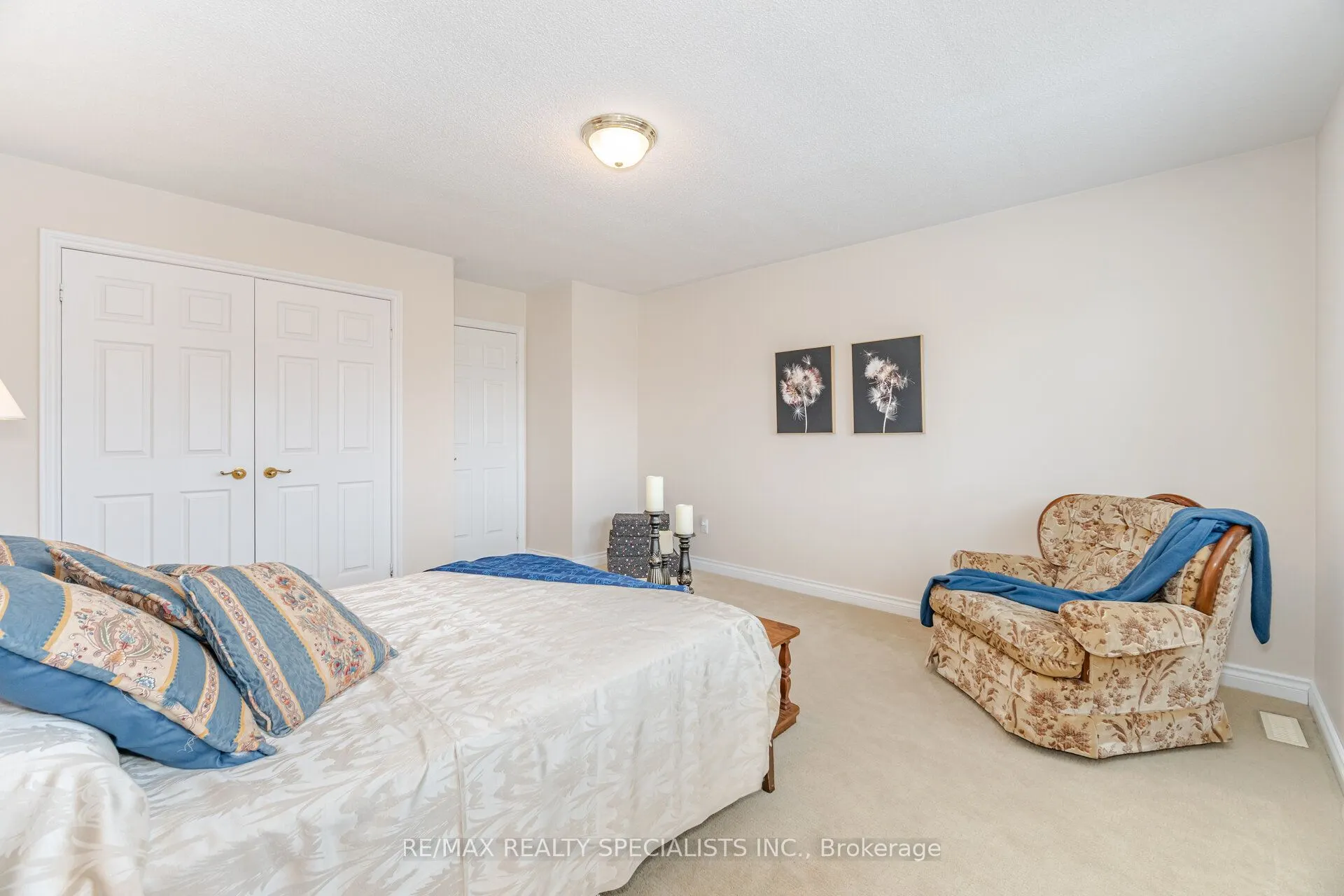 5480 Glen Erin Drive, #92