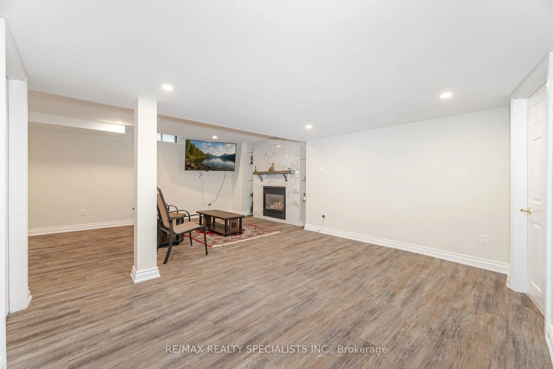 5480 Glen Erin Drive, #92