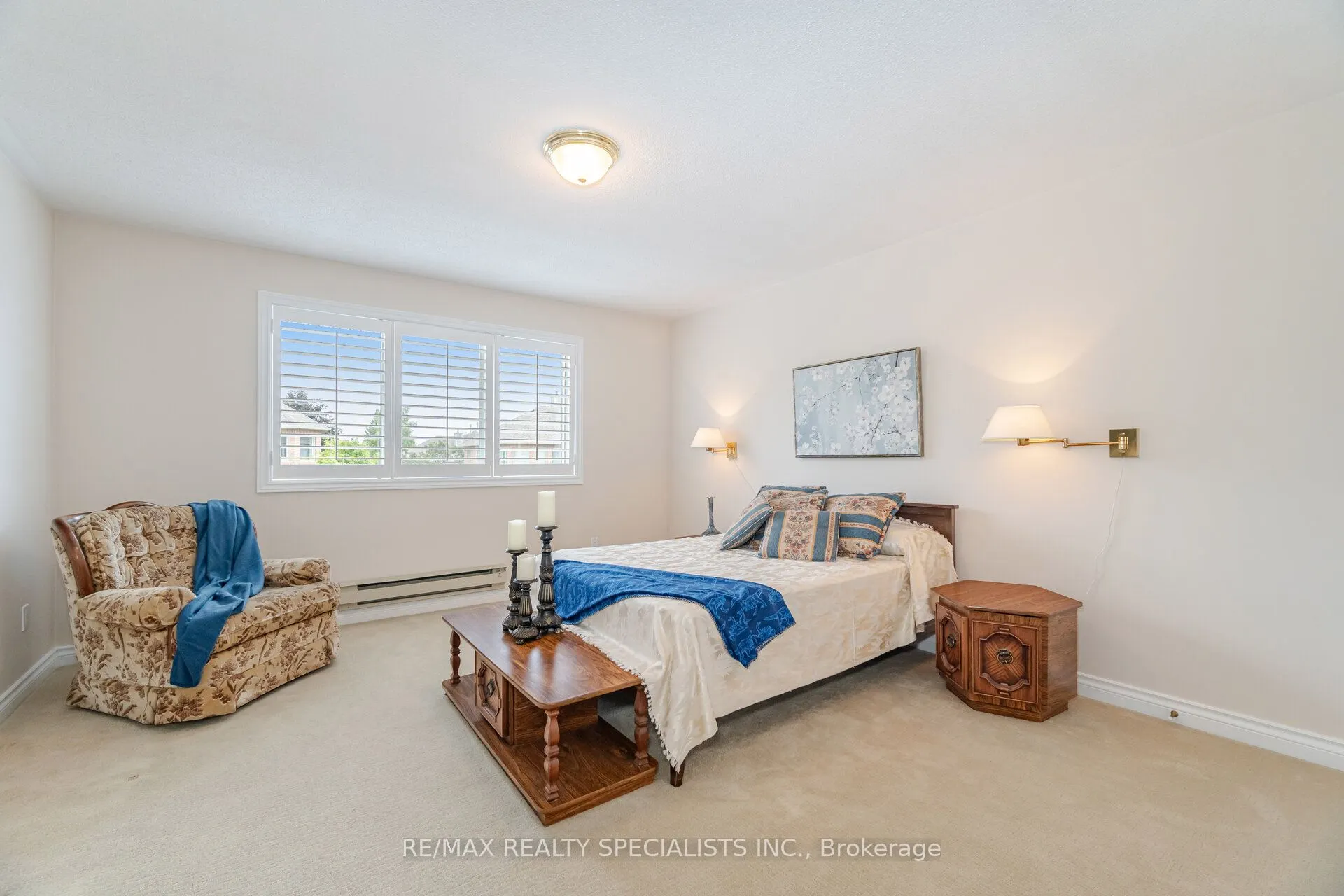 5480 Glen Erin Drive, #92