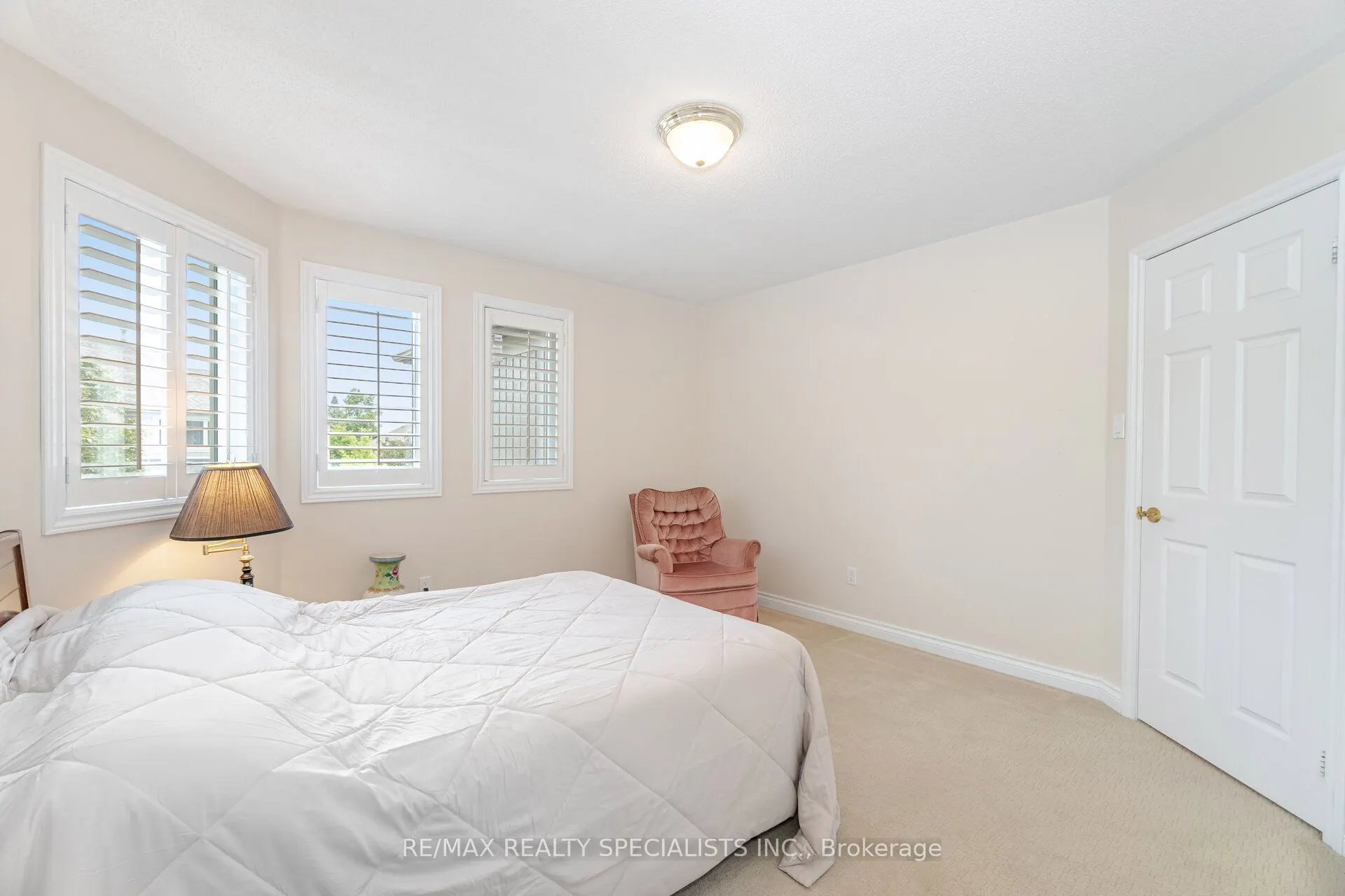 5480 Glen Erin Drive, #92