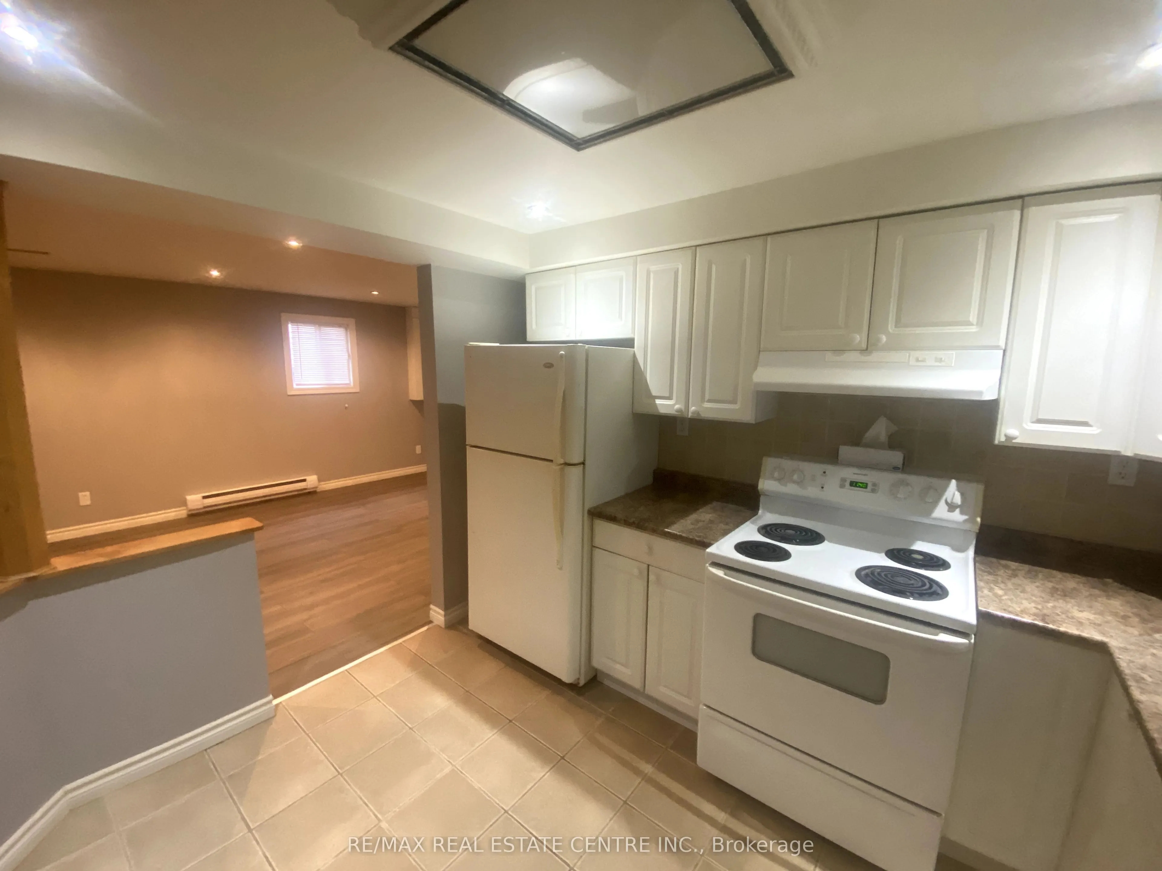 10 Steven Street, #Main