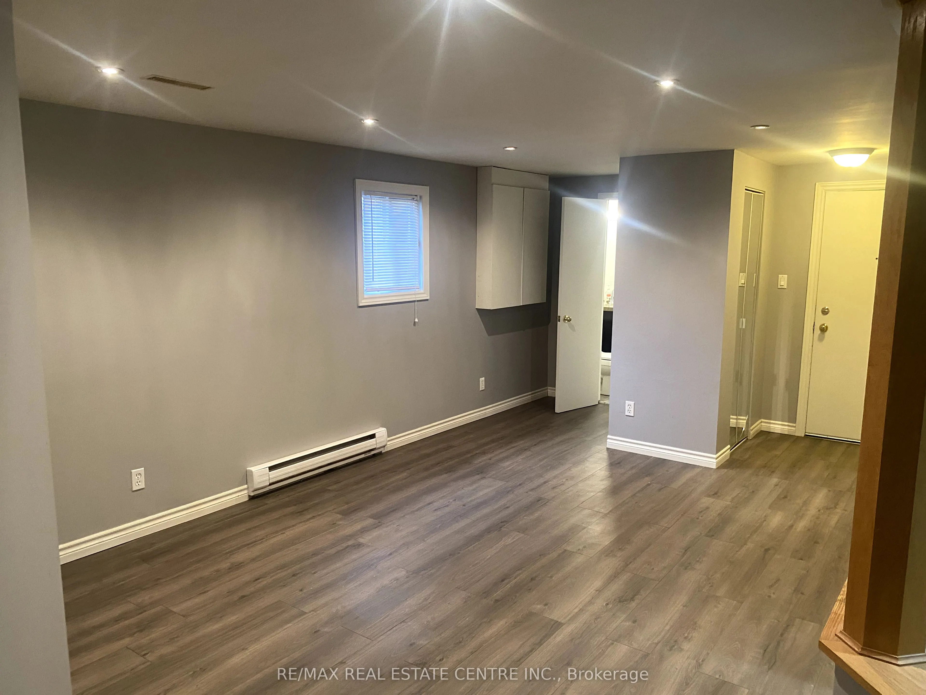 10 Steven Street, #Main