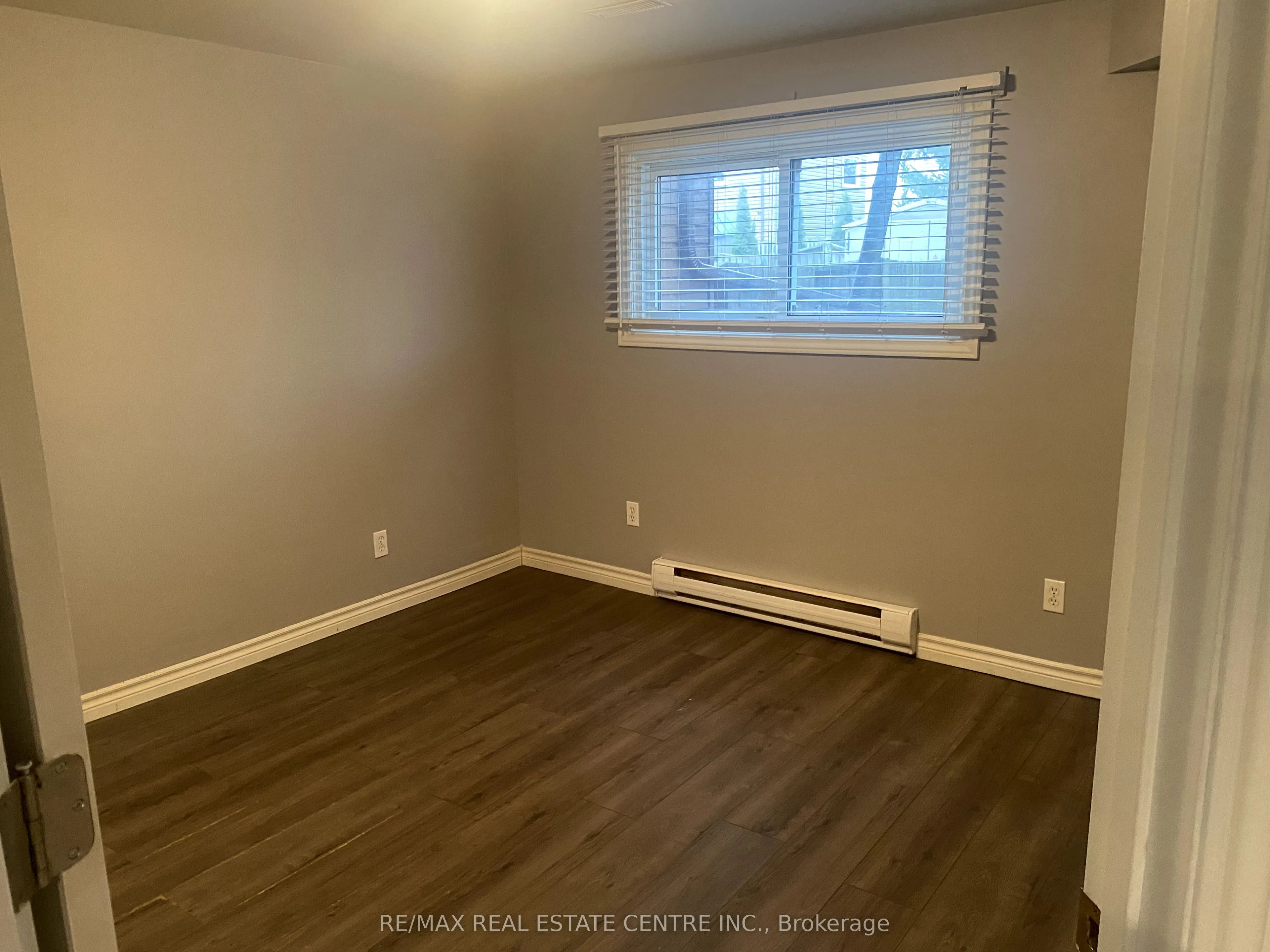 10 Steven Street, #Main