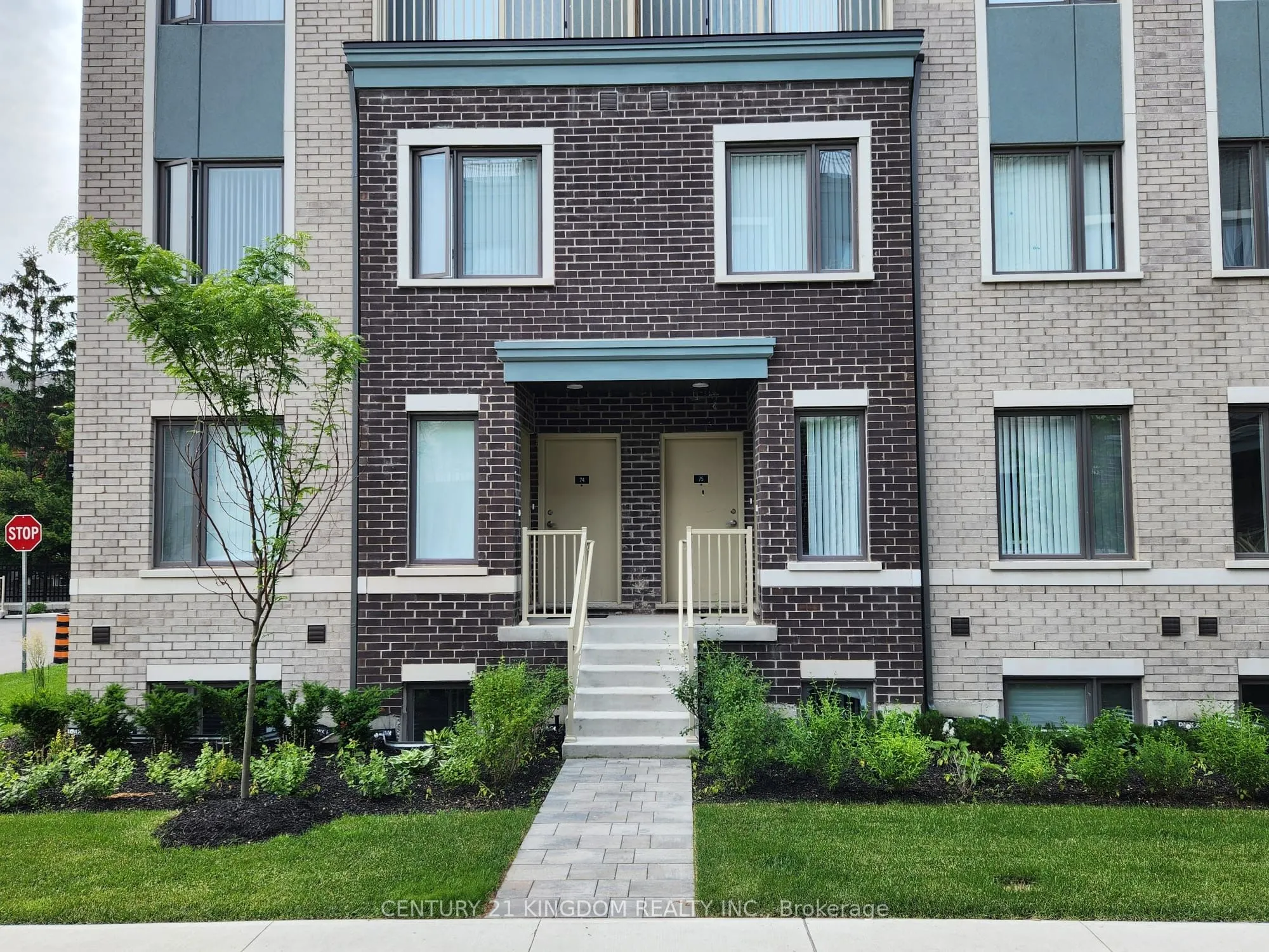 10 William Jackson Way N, #75