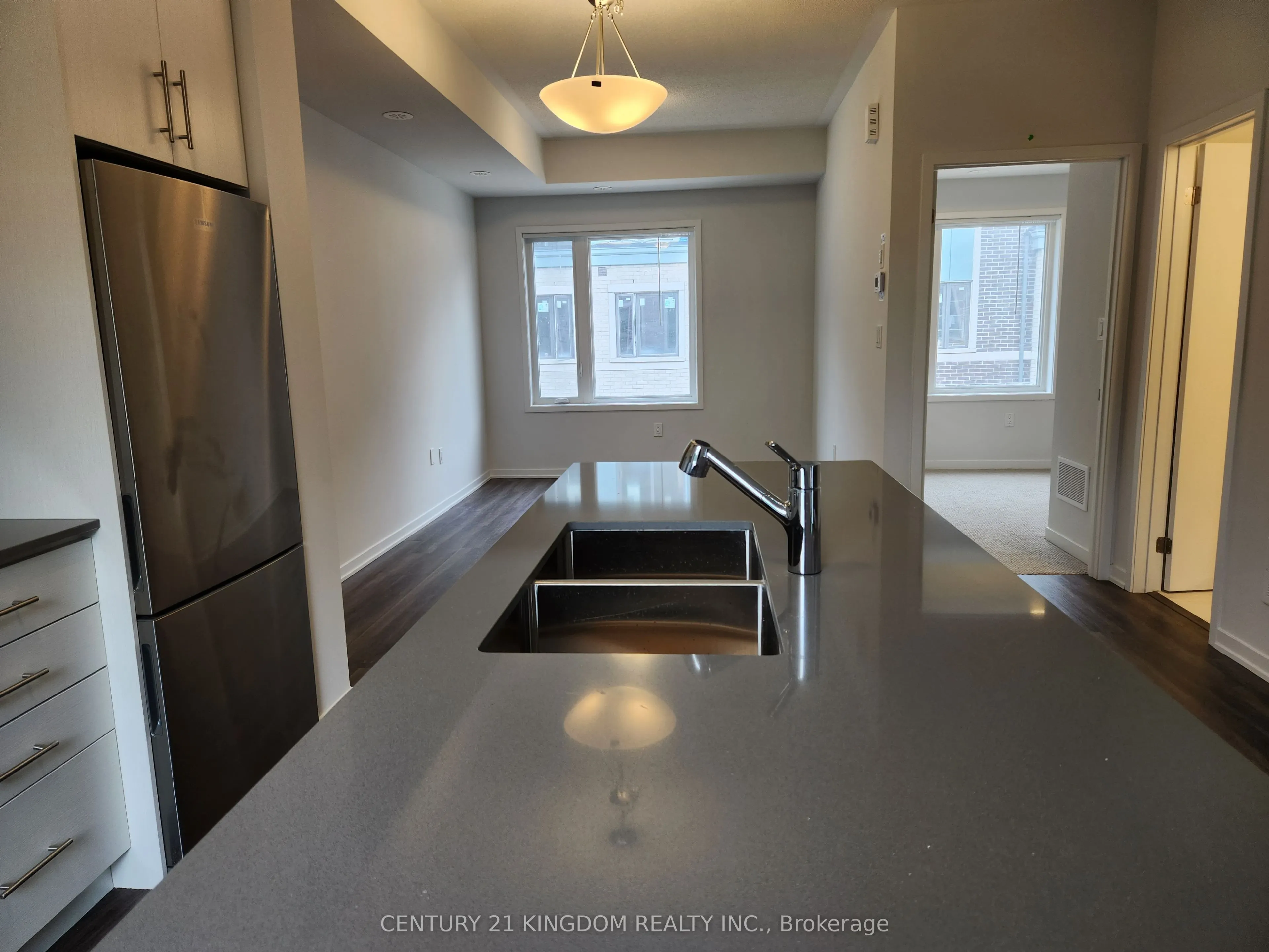 10 William Jackson Way N, #75
