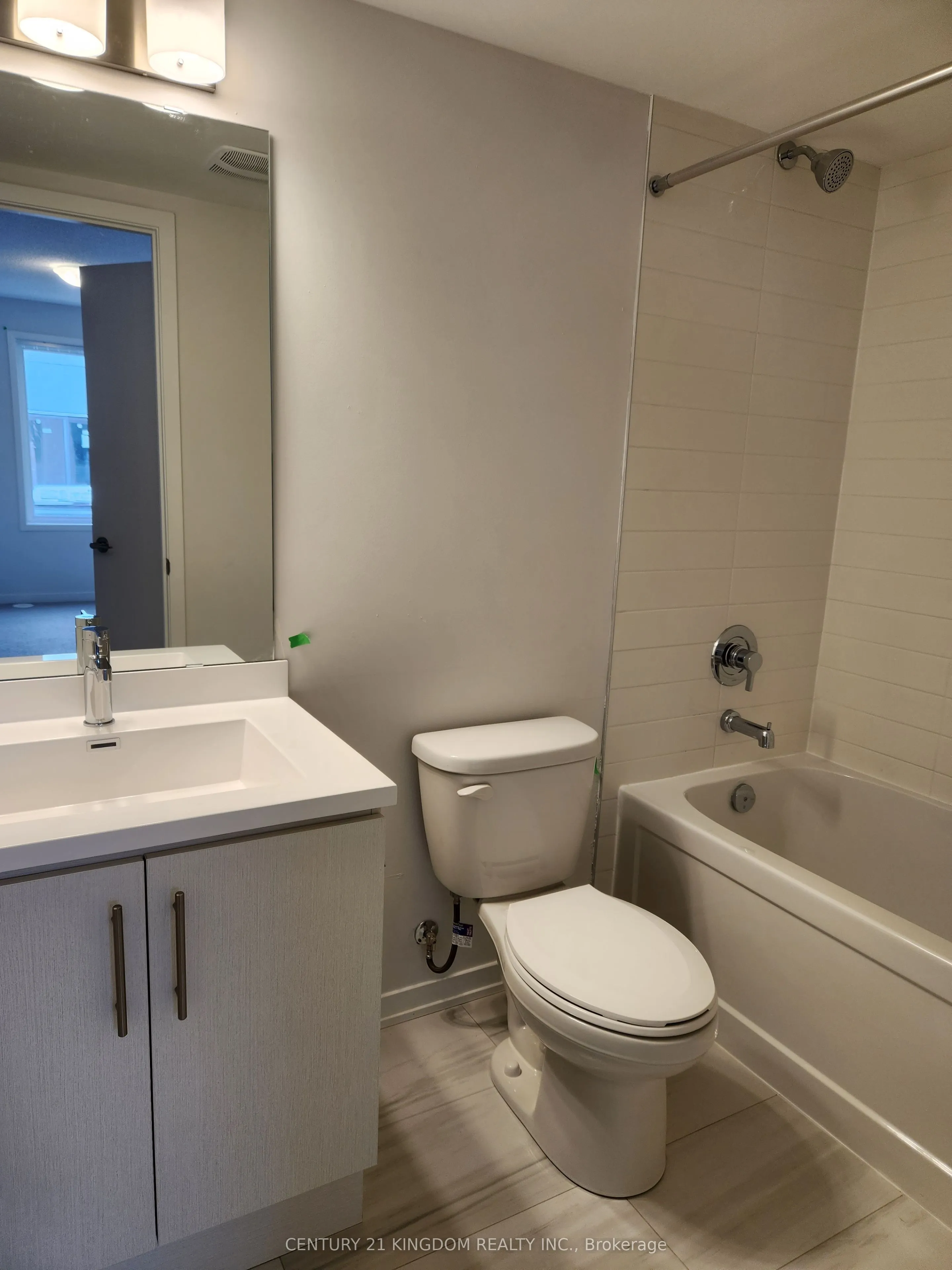 10 William Jackson Way N, #75
