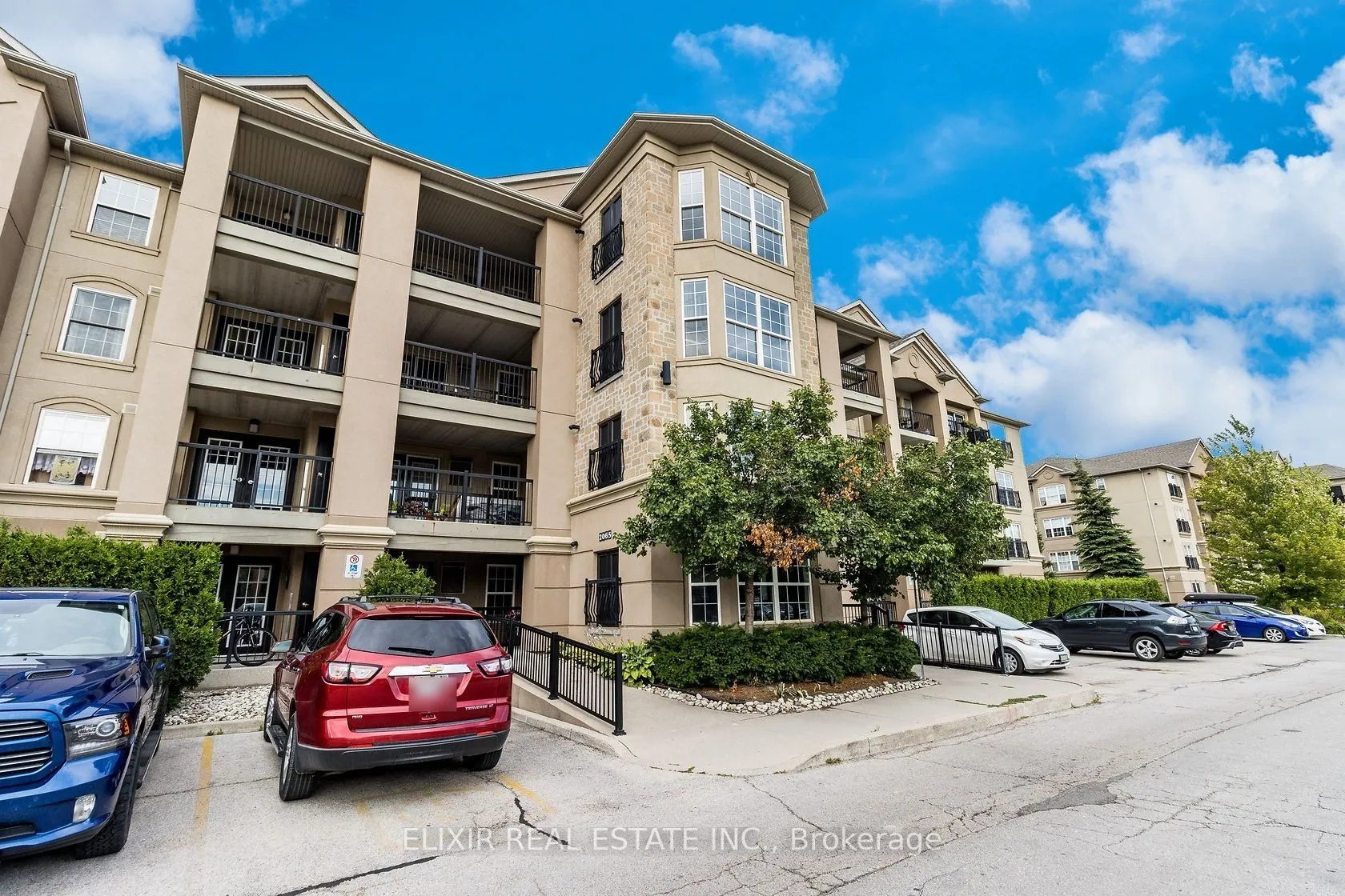 2065 Appleby Line, #106