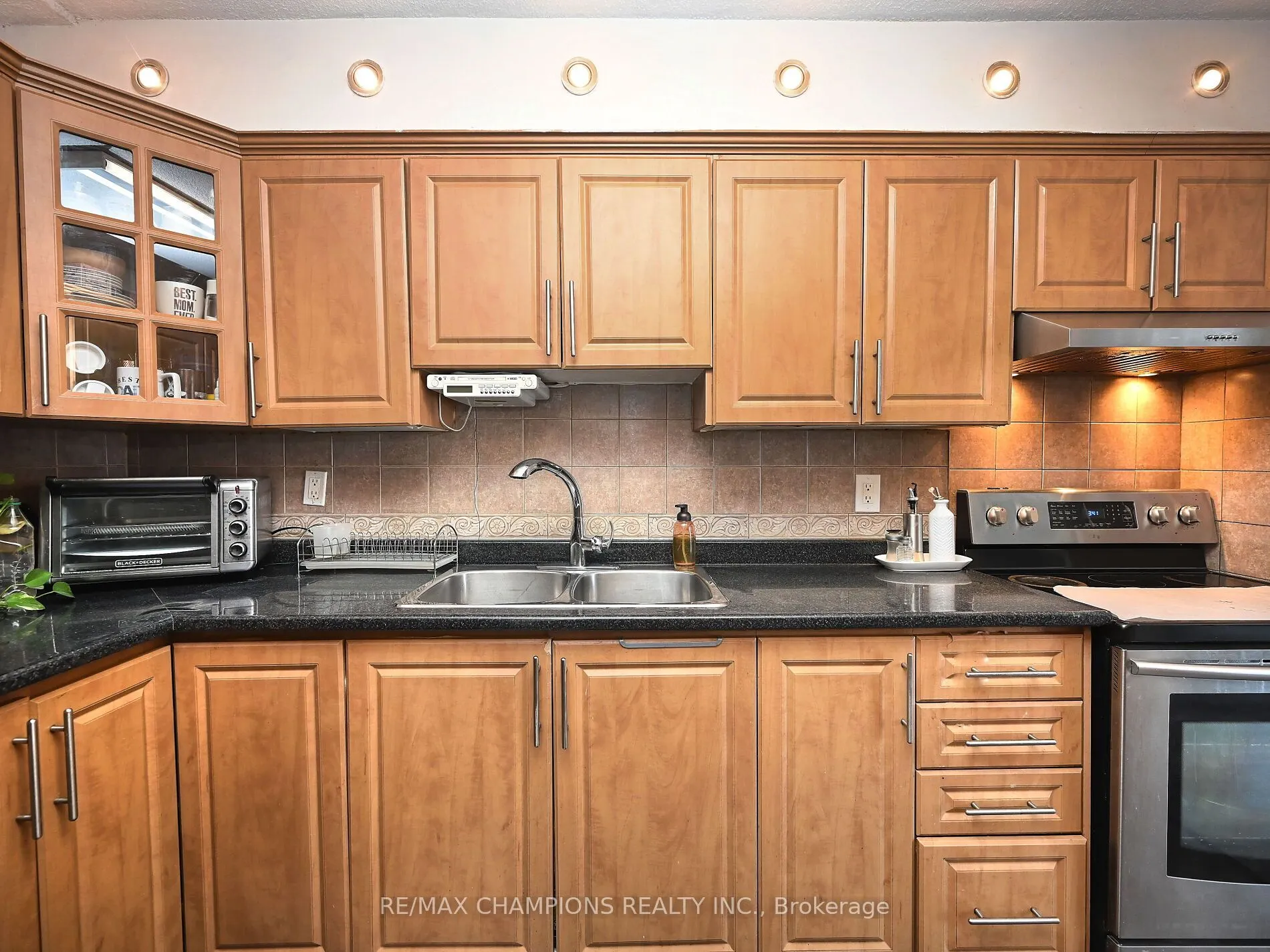 1050 Stainton Drive E, #112