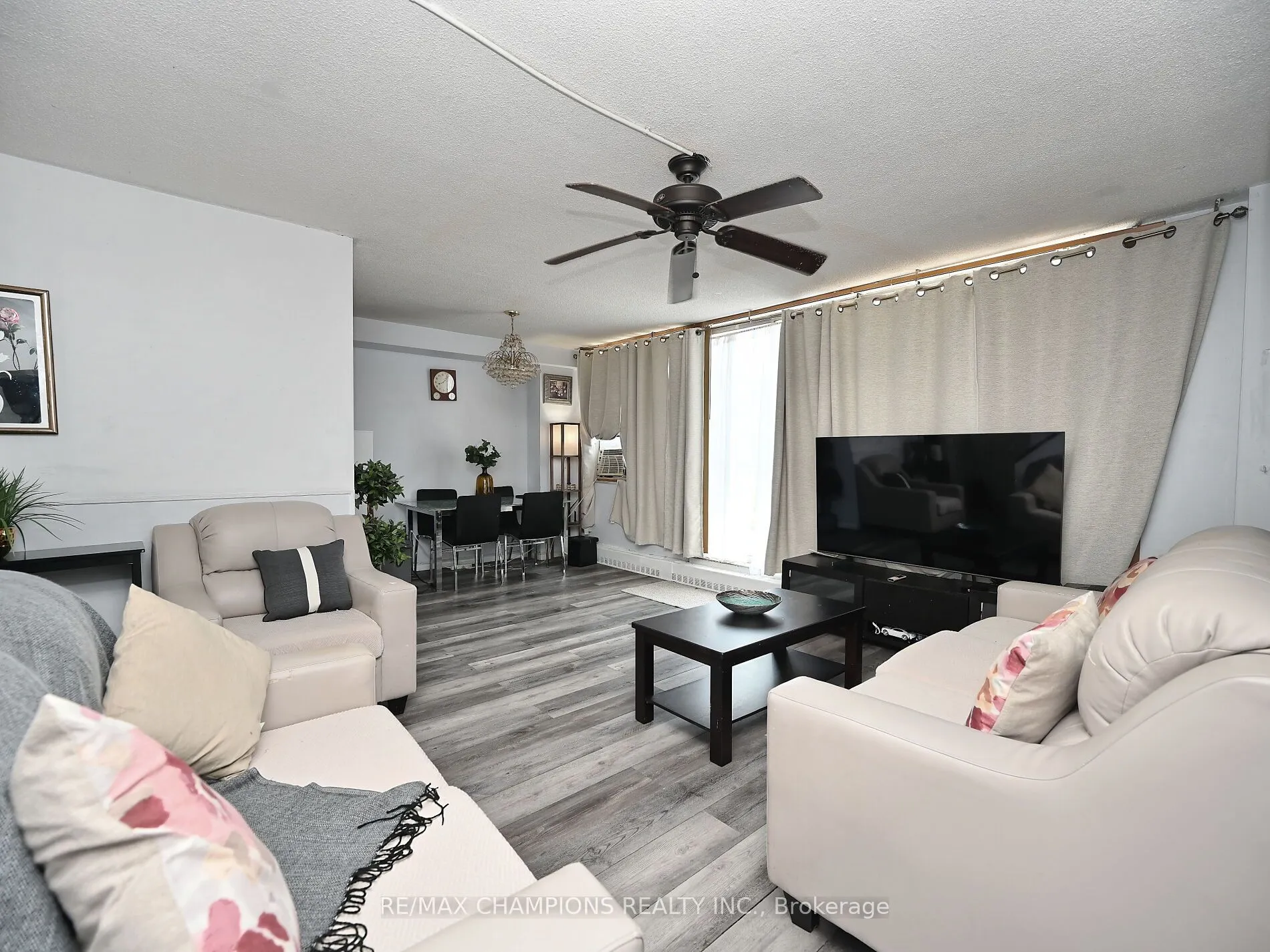 1050 Stainton Drive E, #112