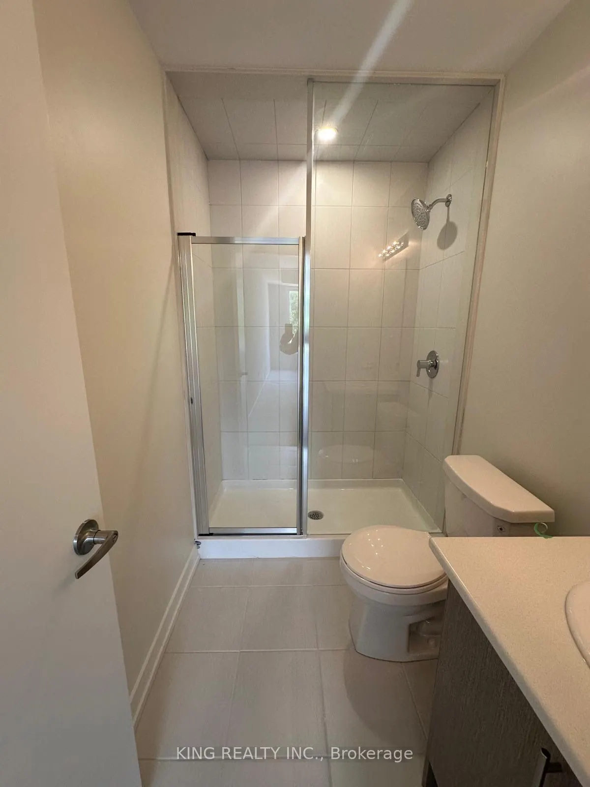 3566 Colonial Drive, #15