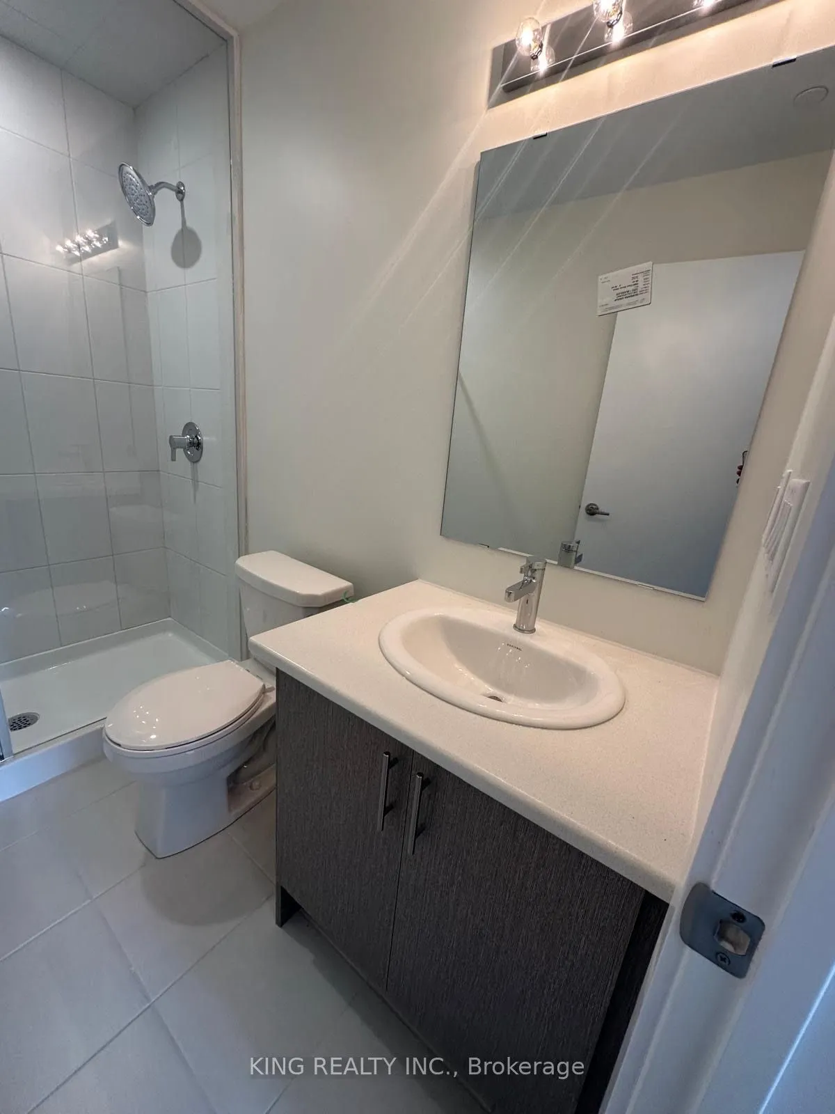 3566 Colonial Drive, #15