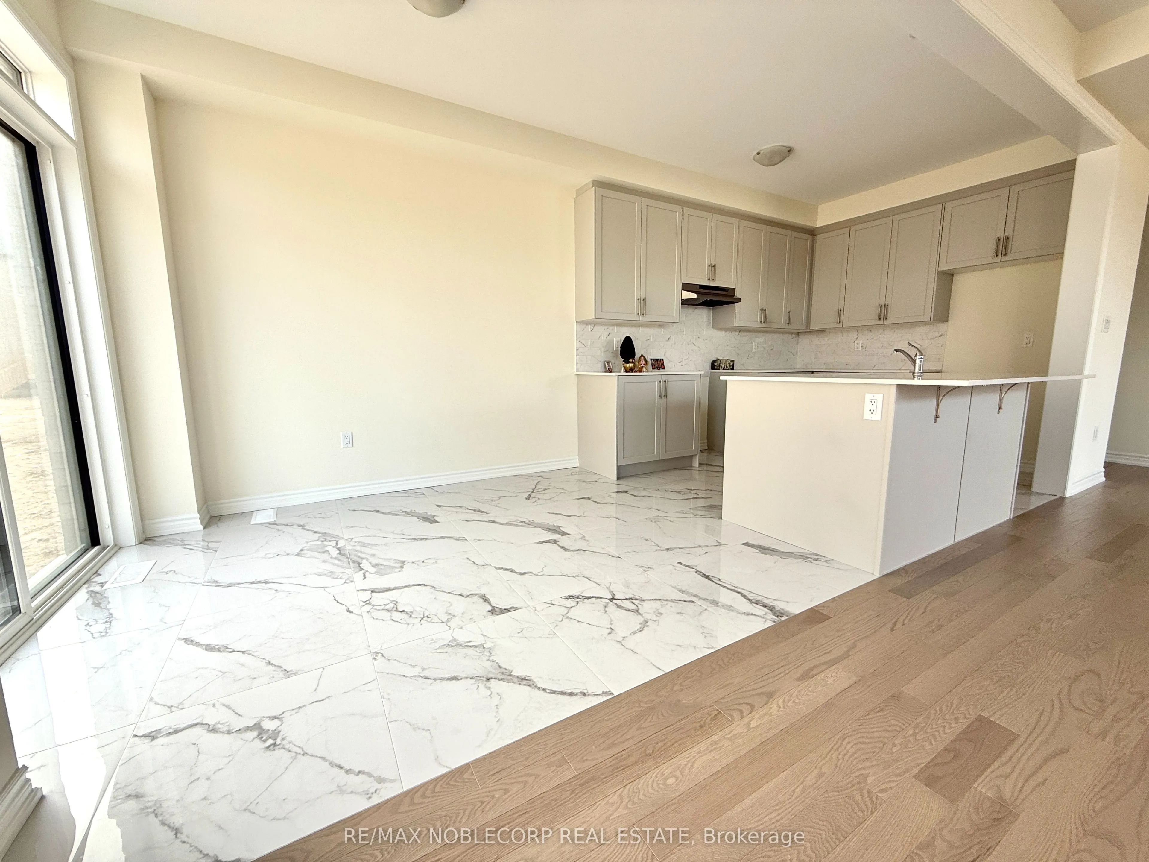 45 Arnold Circle