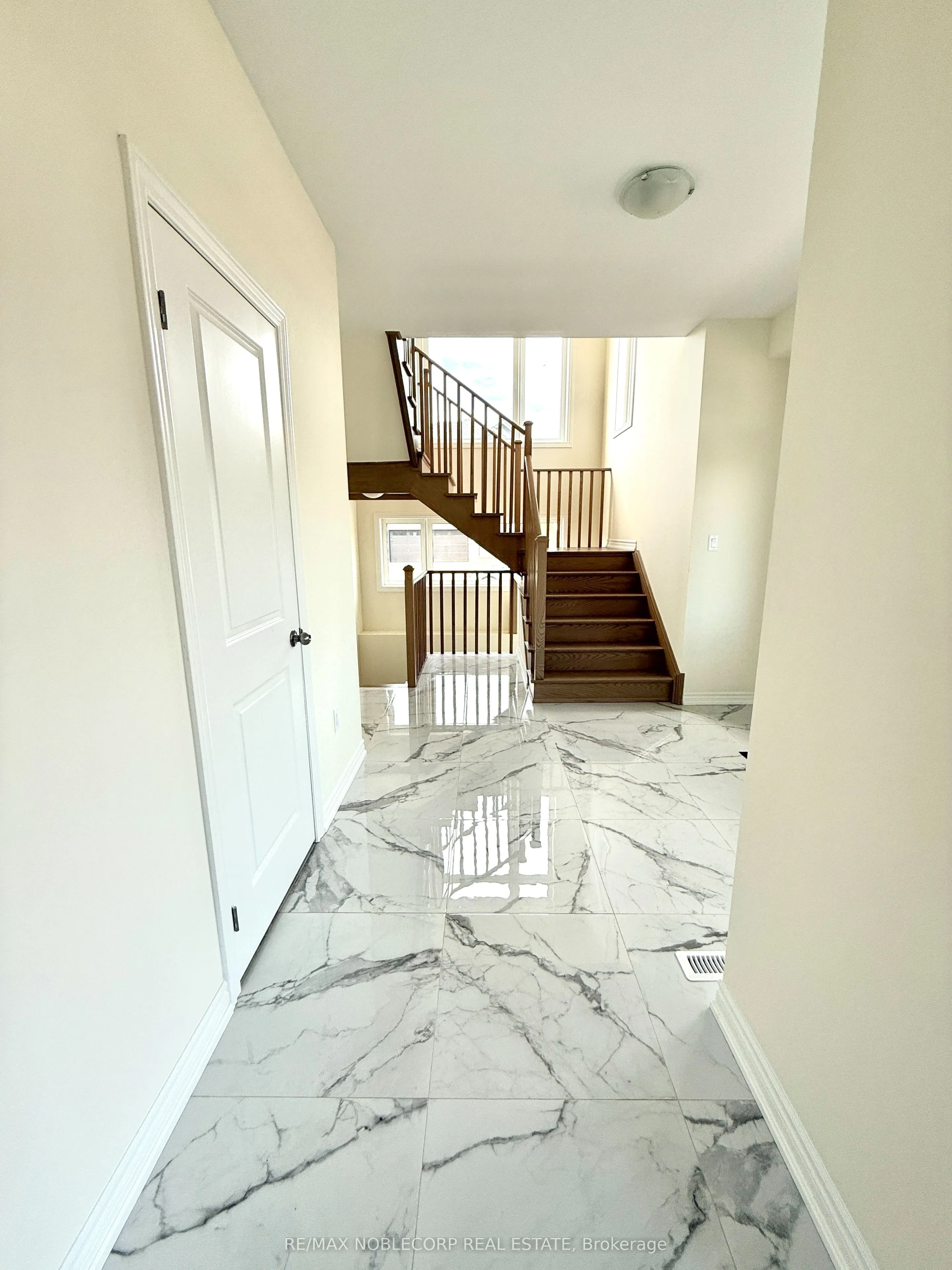 45 Arnold Circle