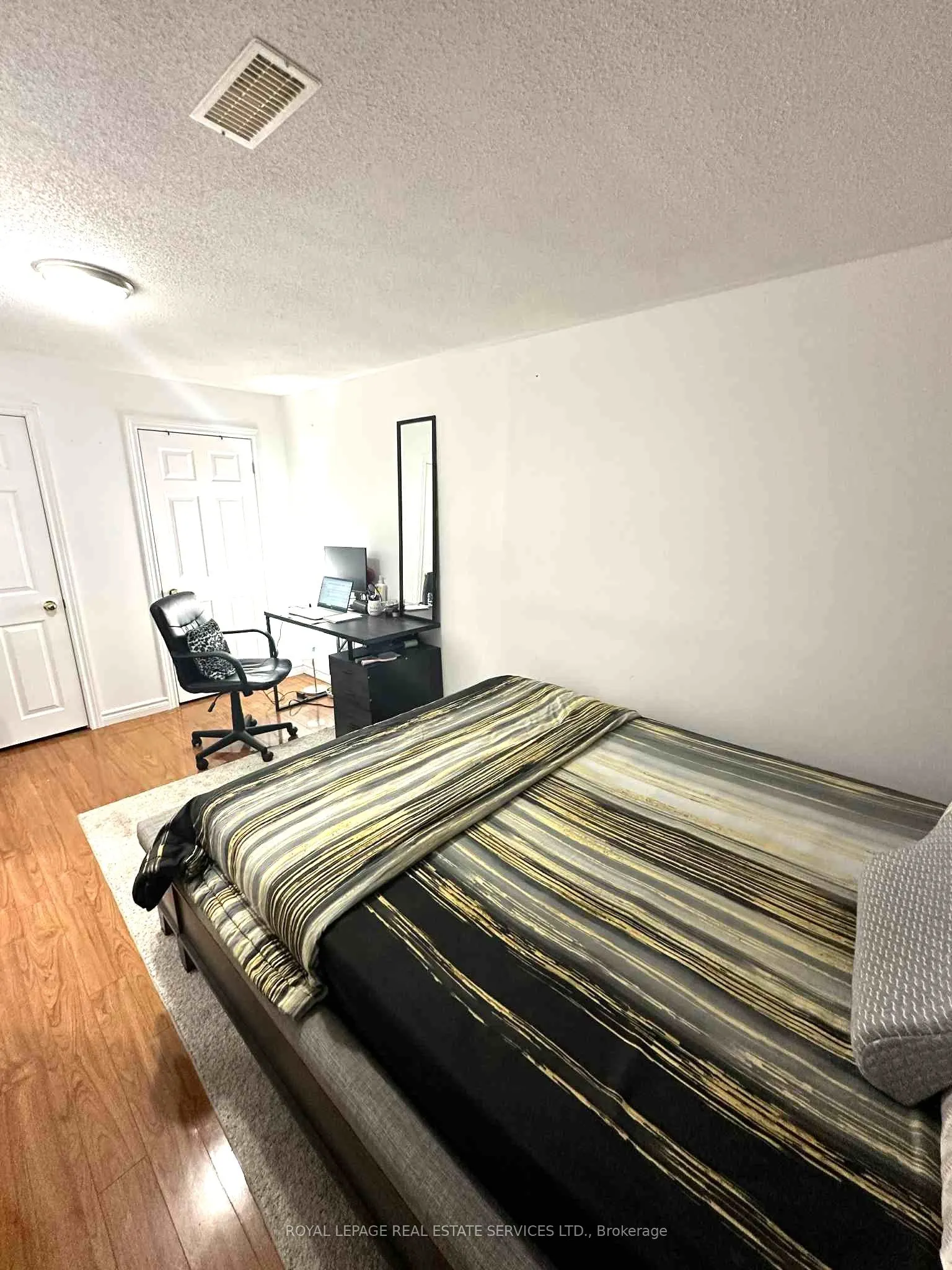 4745 Glasshill Grove, #Lower